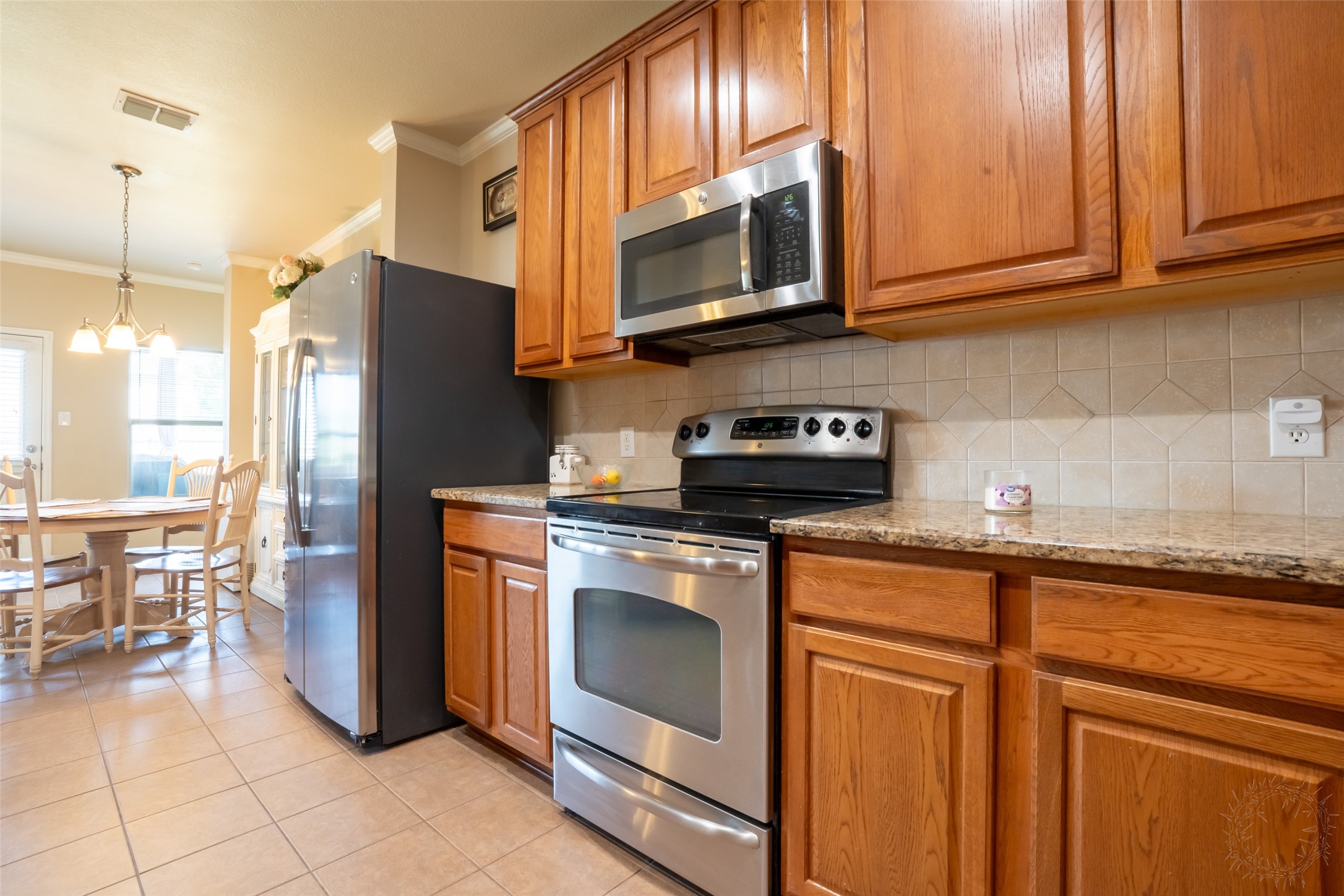 8805 Whirlwind Trail, Aubrey, TX, 76227