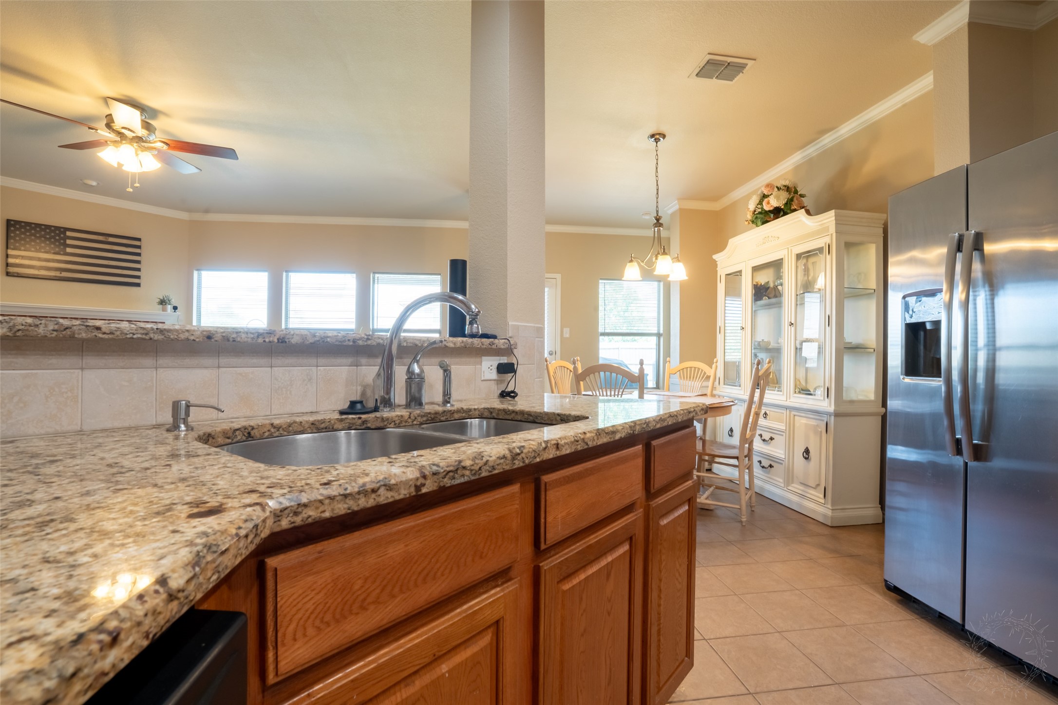 8805 Whirlwind Trail, Aubrey, TX, 76227