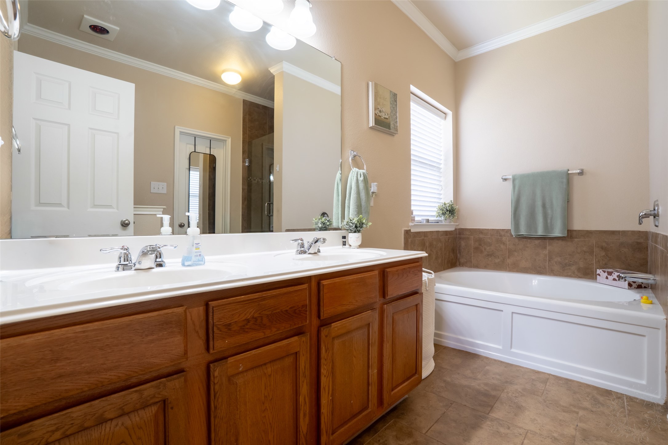 8805 Whirlwind Trail, Aubrey, TX, 76227