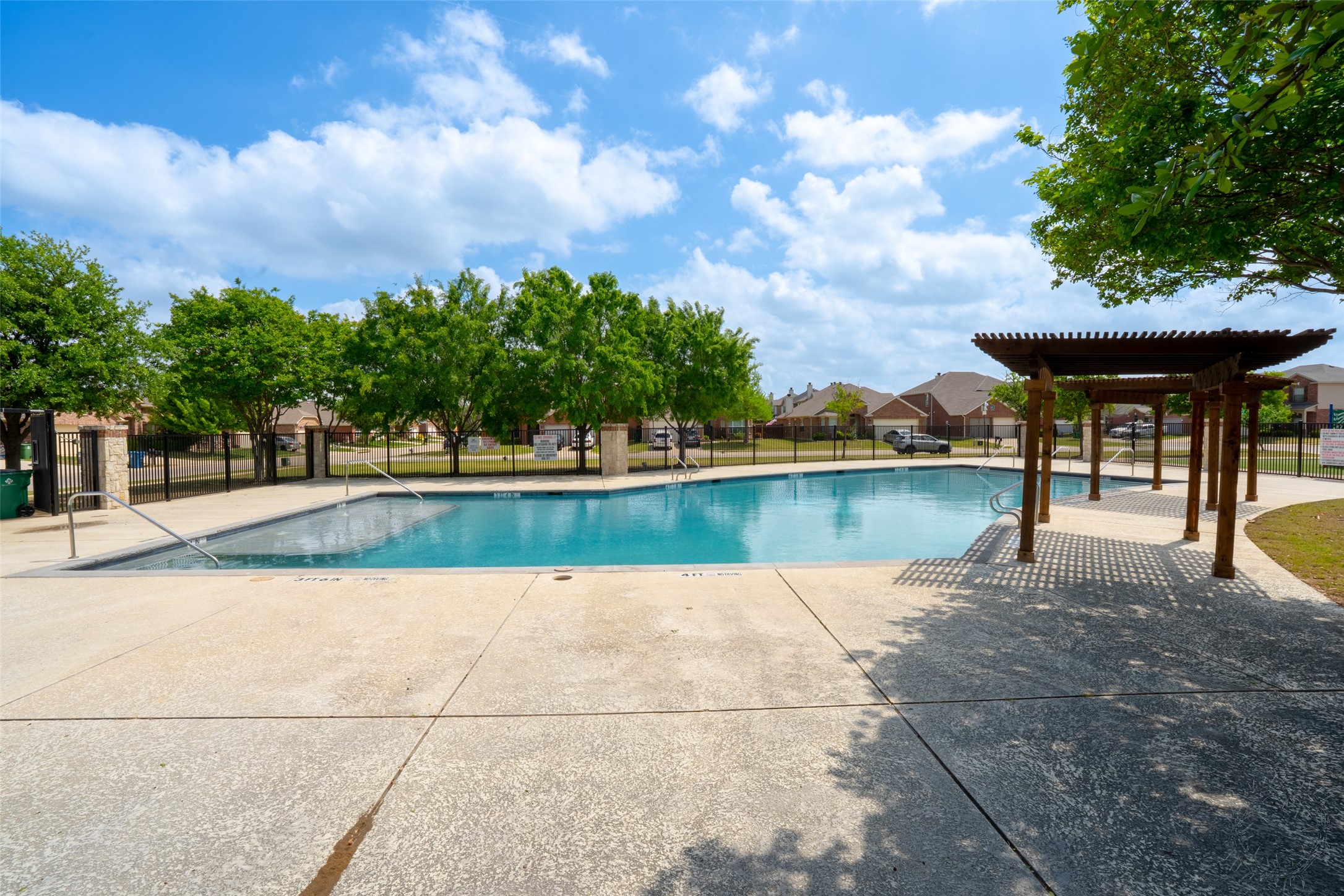 8805 Whirlwind Trail, Aubrey, TX, 76227