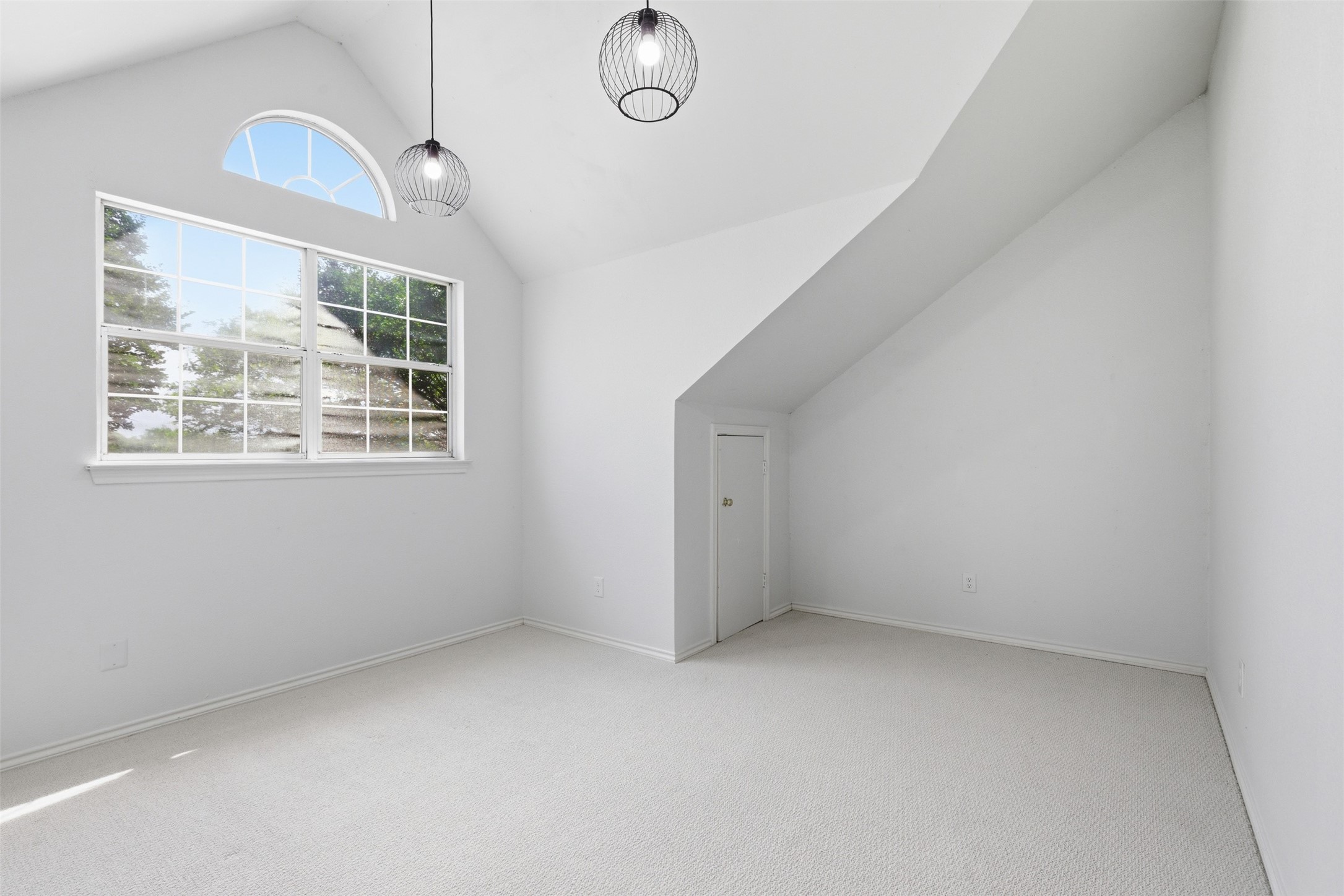 1913 W Arbor Rose Drive, Grand Prairie, TX, 75050