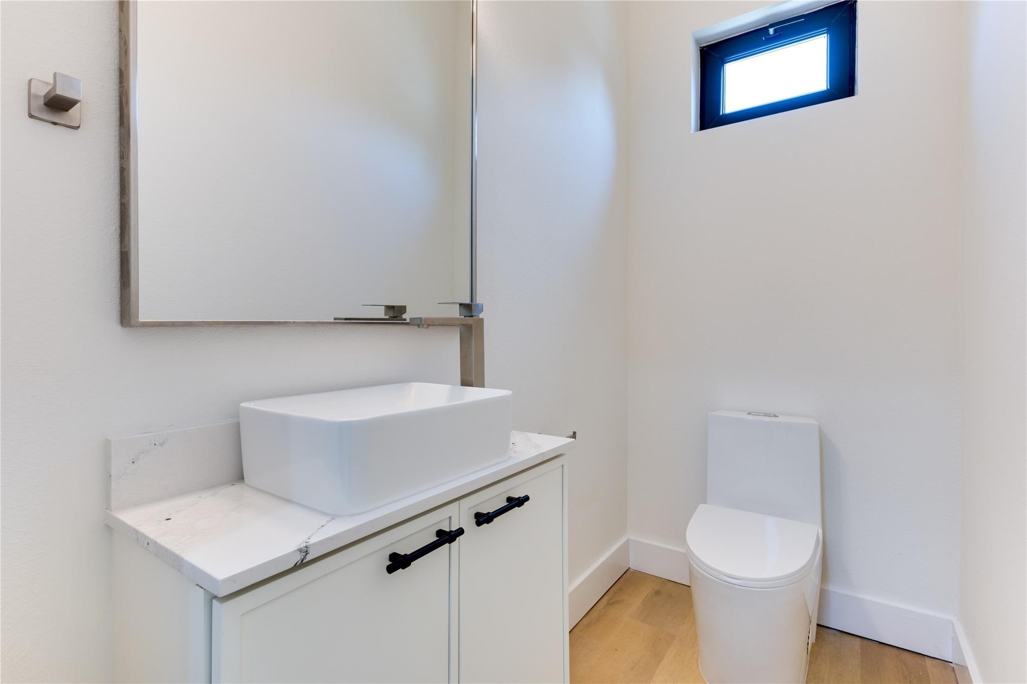 4206 Cabell Drive, Dallas, TX, 75204