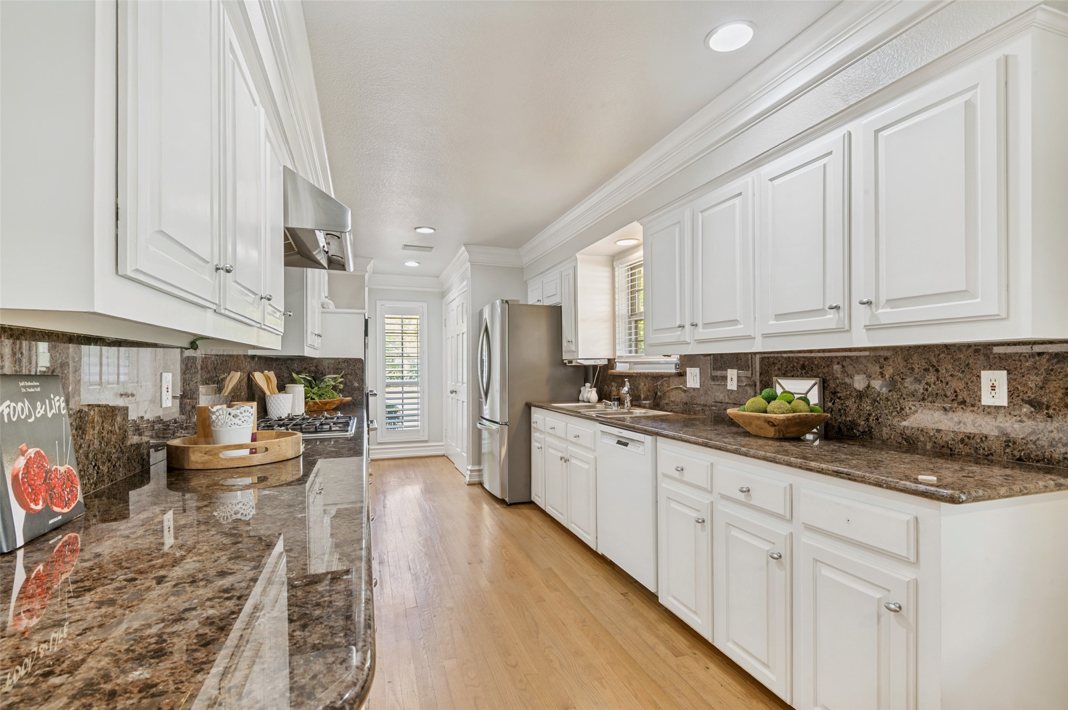 5322 W Mockingbird Lane, Dallas, TX, 75209