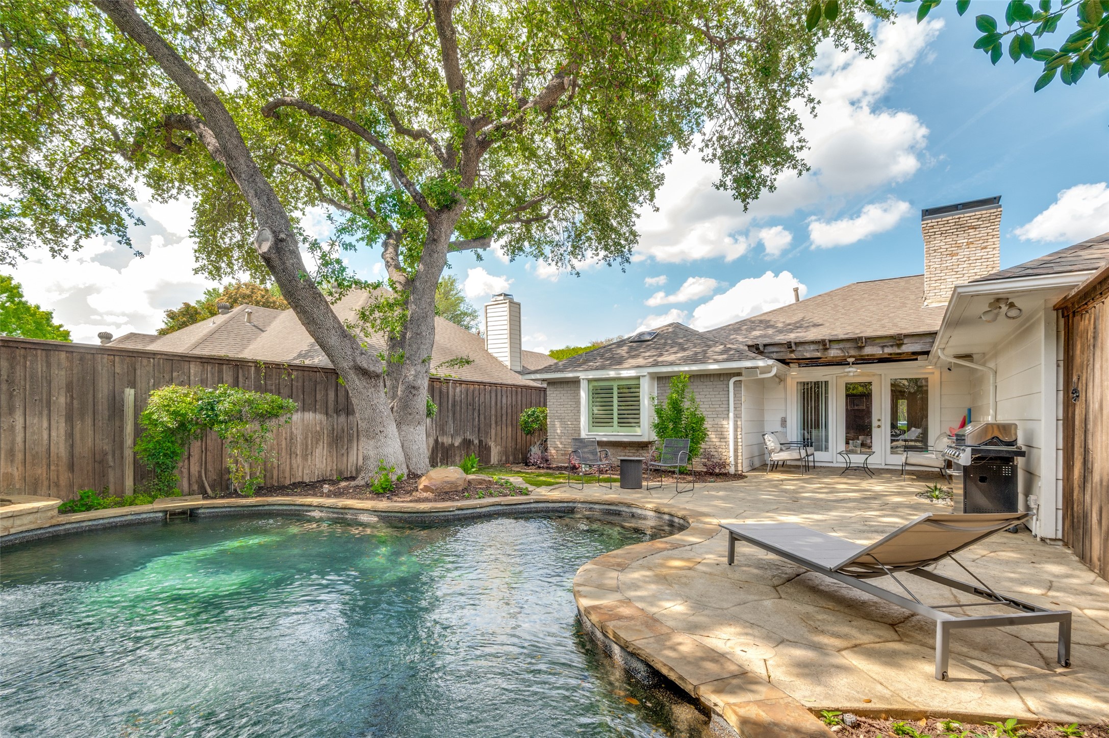 5322 W Mockingbird Lane, Dallas, TX, 75209