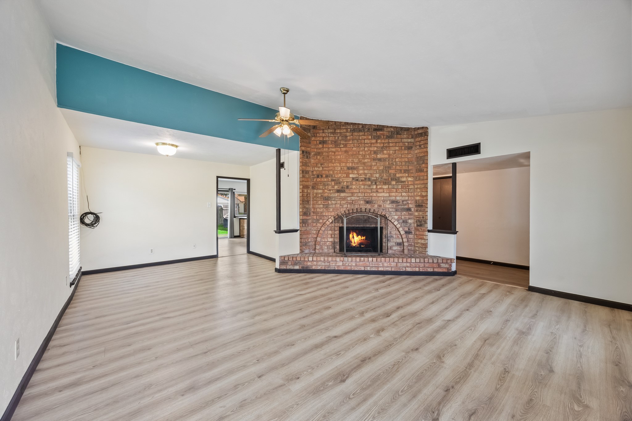 729 Via Altos, Mesquite, TX, 75150