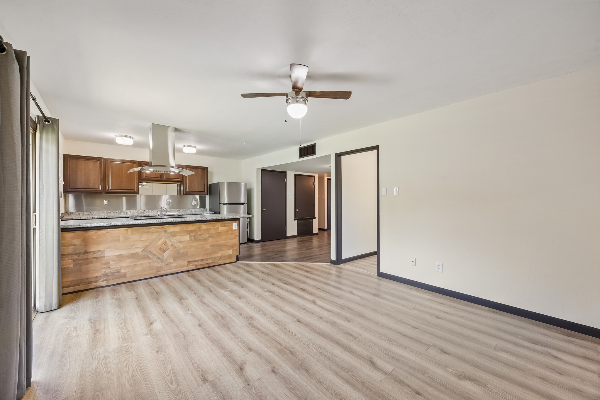 729 Via Altos, Mesquite, TX, 75150