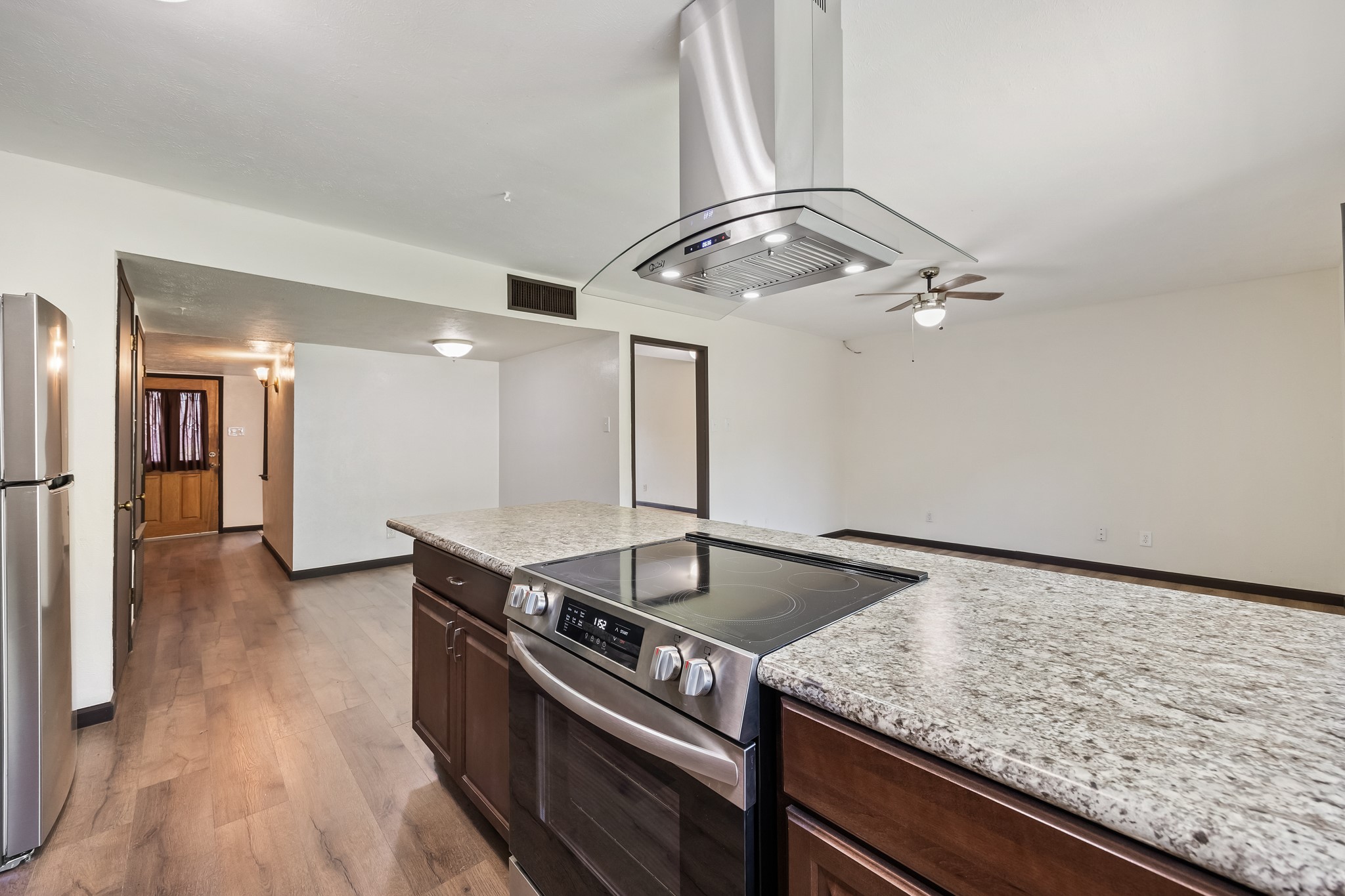 729 Via Altos, Mesquite, TX, 75150