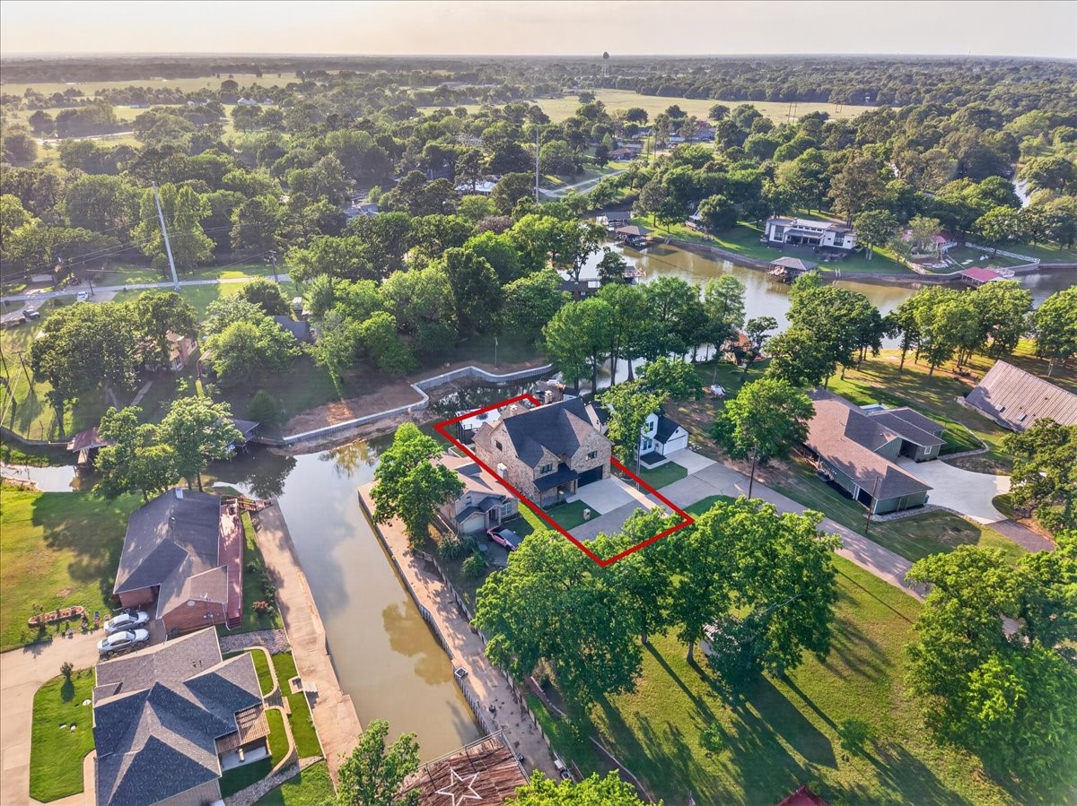 2005 Emma Drive, Tool, TX, 75143