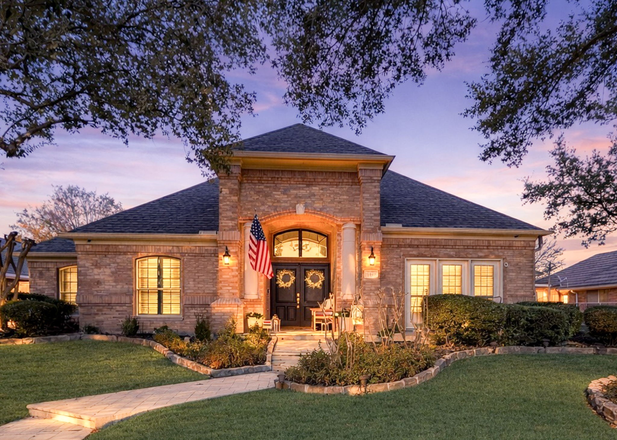 Property photo 01 of 3313 Dogwood Trail, Rowlett, TX 75088 | MLS #21236100