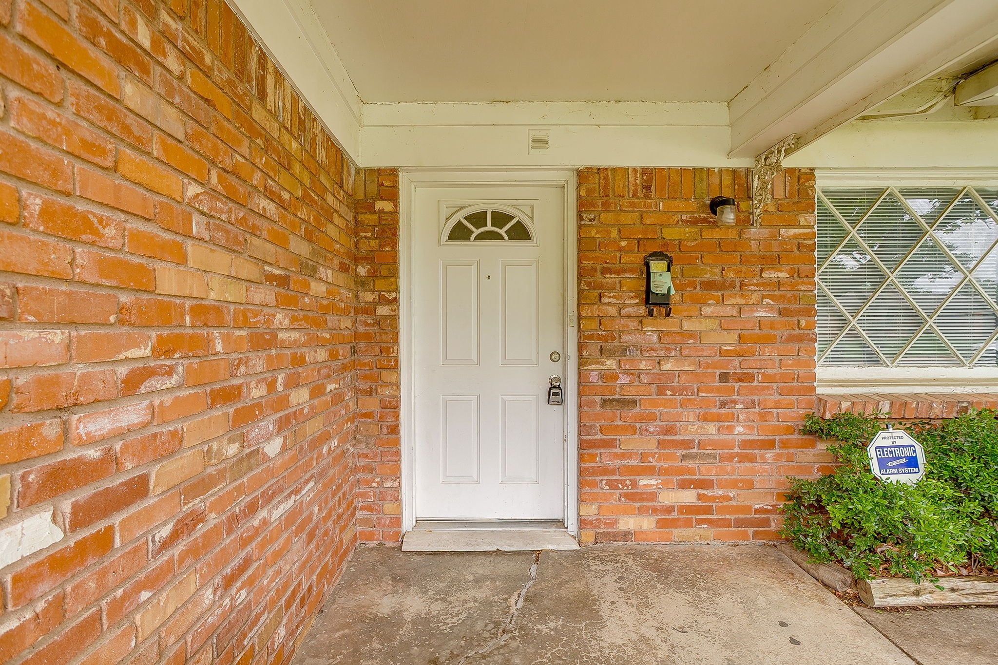 2008 Terbet Lane, Fort Worth, TX, 76112