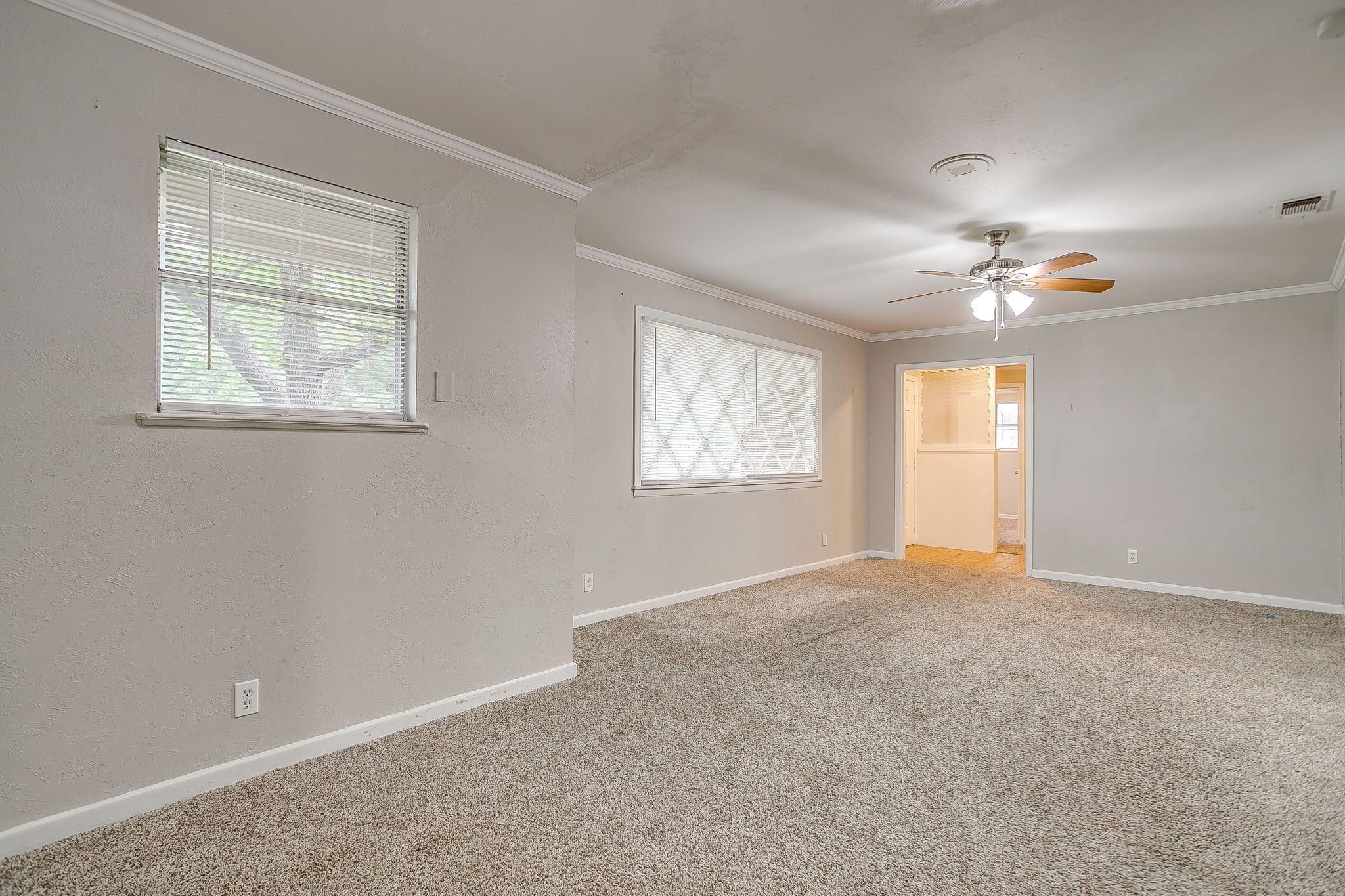 2008 Terbet Lane, Fort Worth, TX, 76112