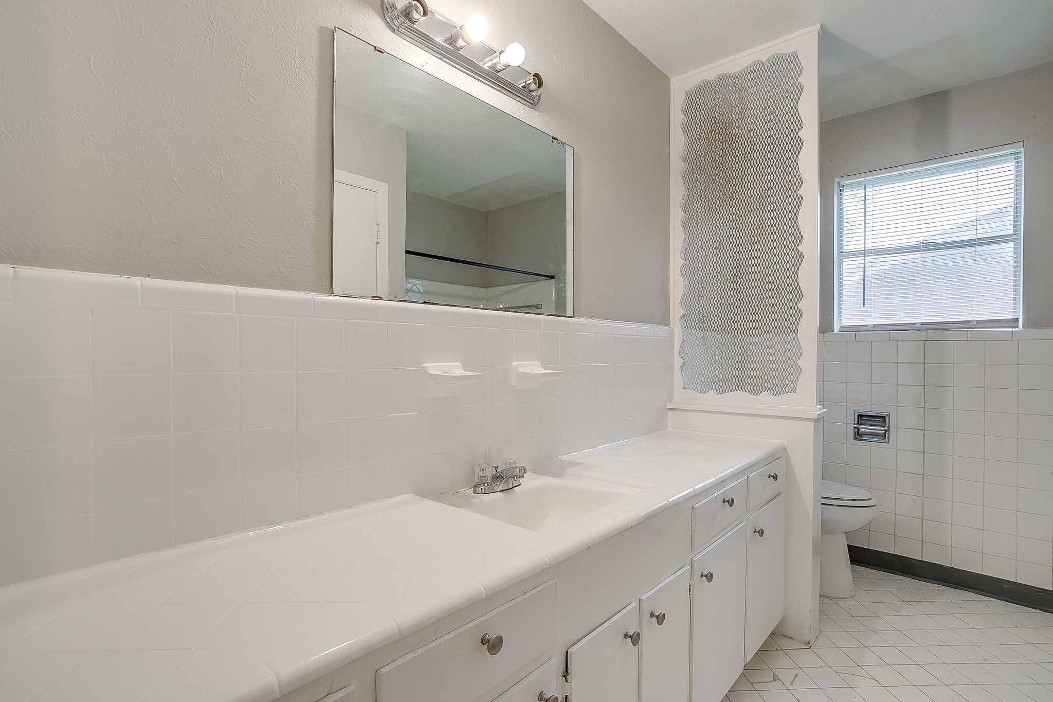 2008 Terbet Lane, Fort Worth, TX, 76112