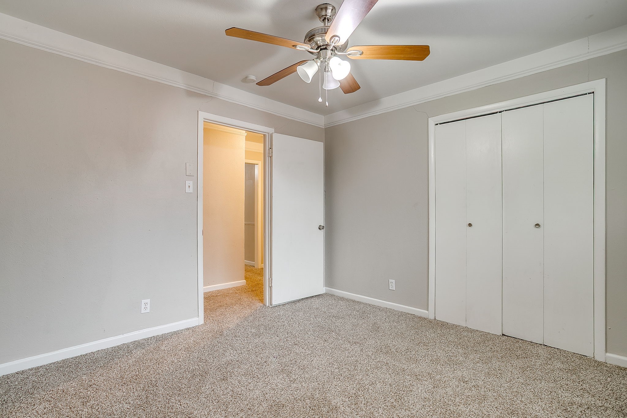 2008 Terbet Lane, Fort Worth, TX, 76112