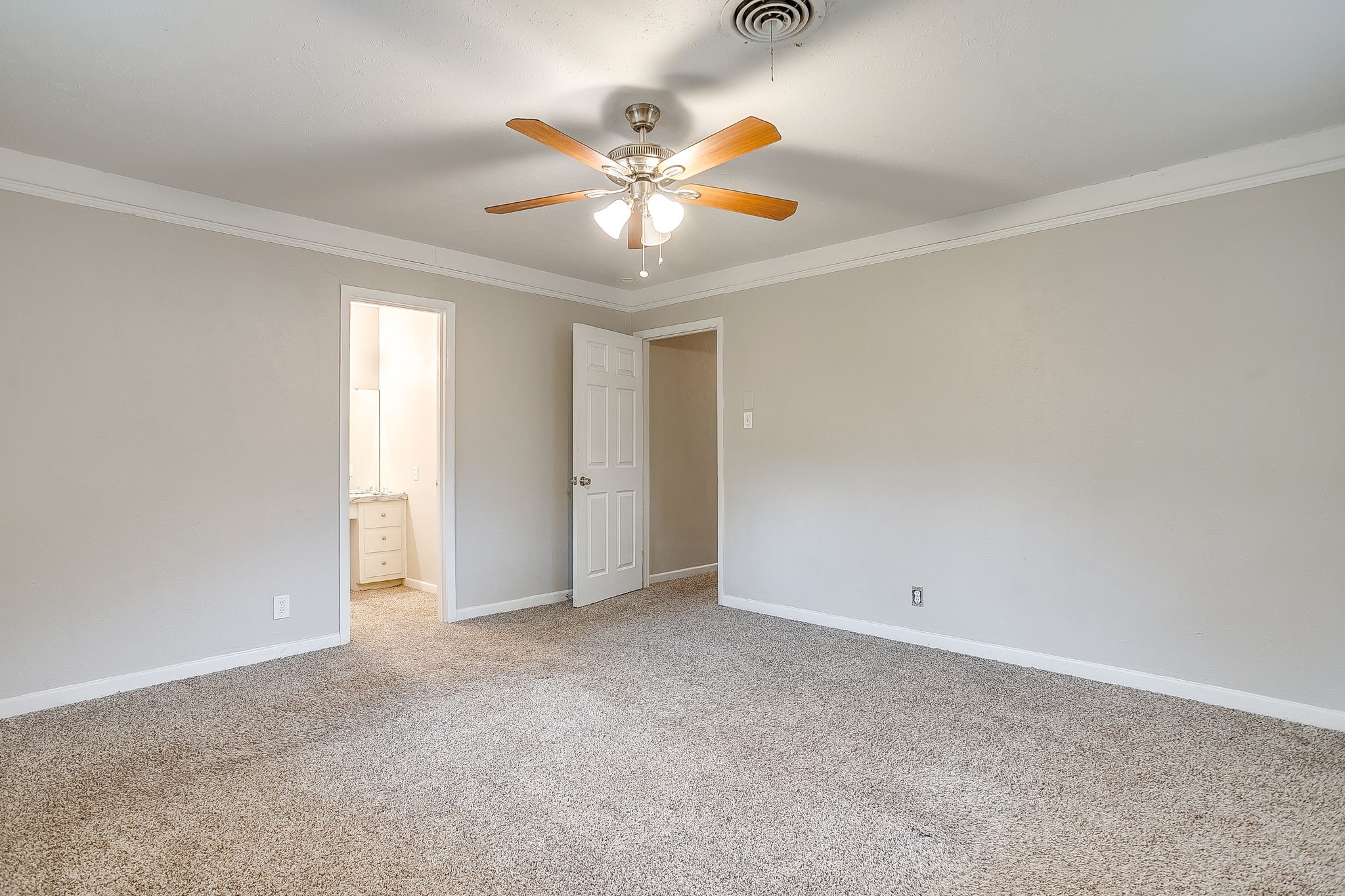 2008 Terbet Lane, Fort Worth, TX, 76112