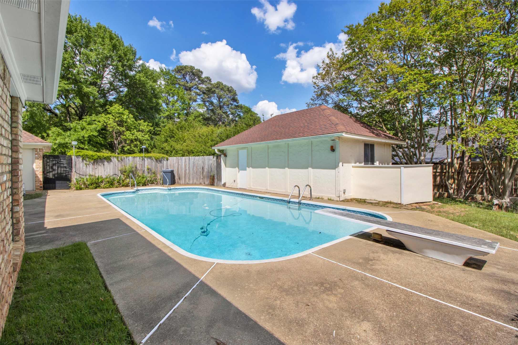 902 Kingsbury Court, Longview, TX, 75604