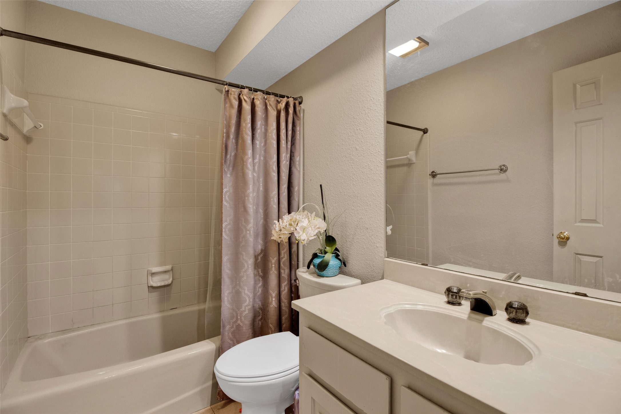 902 Kingsbury Court, Longview, TX, 75604