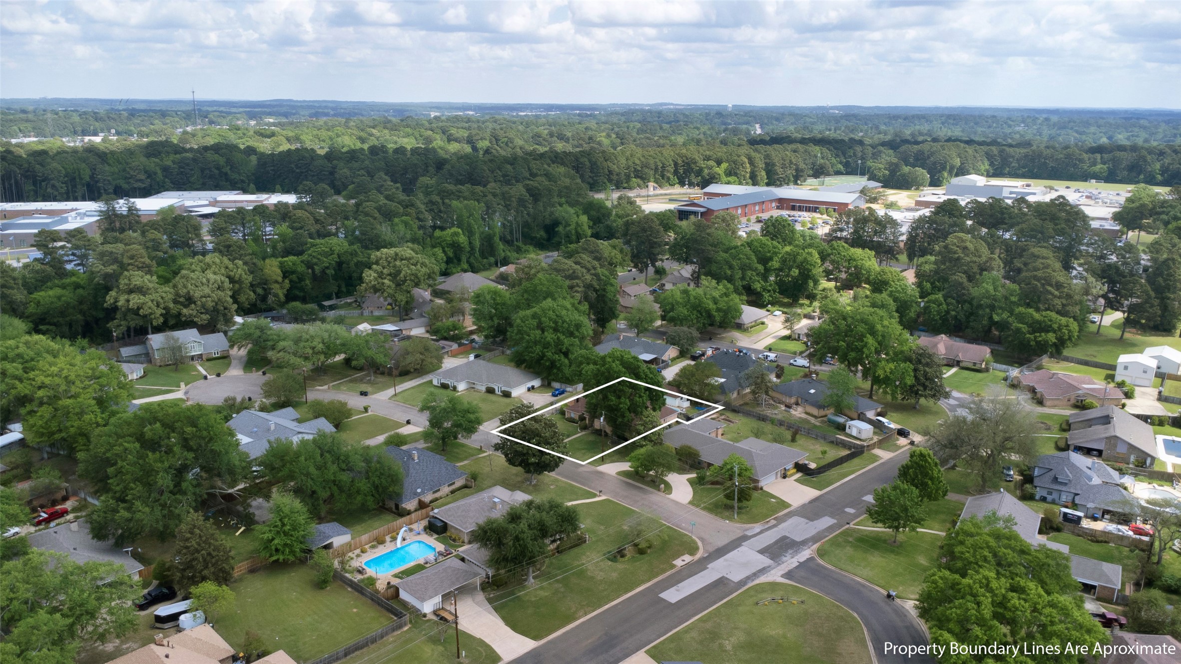 902 Kingsbury Court, Longview, TX, 75604