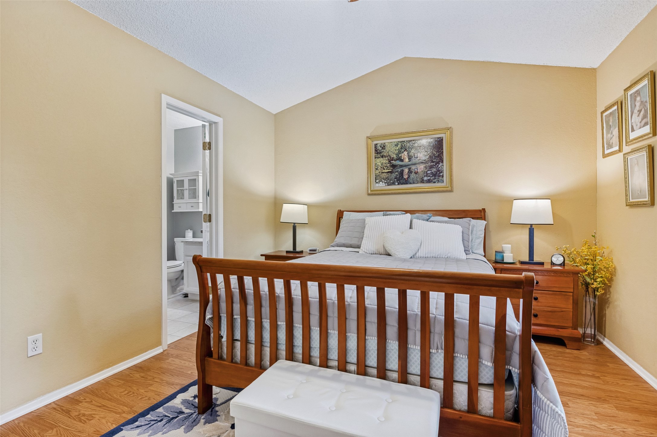 22 Abbey Road, Euless, TX, 76039