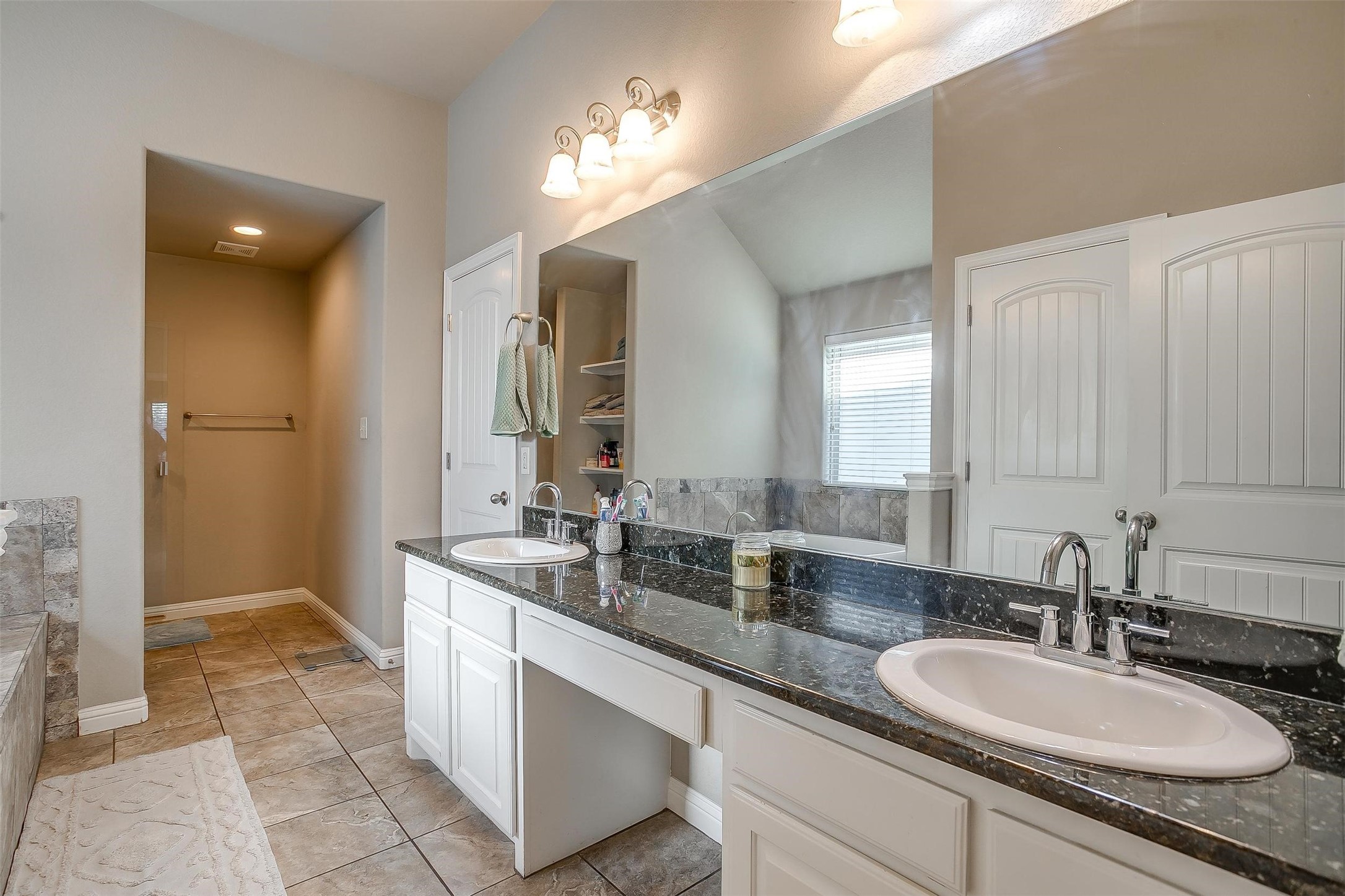 700 Westgate Drive, Aledo, TX, 76008