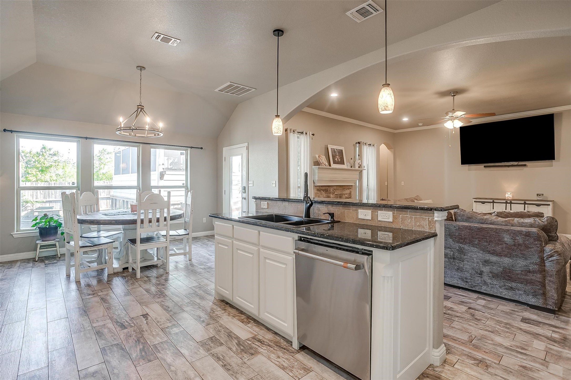 700 Westgate Drive, Aledo, TX, 76008