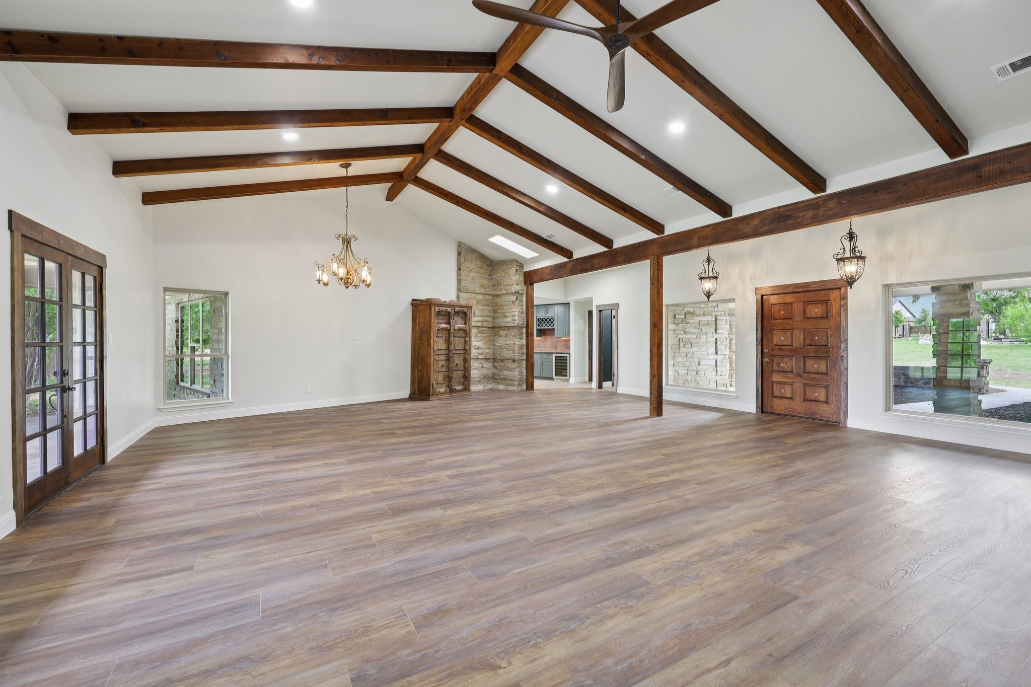 Property photo 02 of 9600 Park Fort, Worth, TX 76179 | MLS #21236354