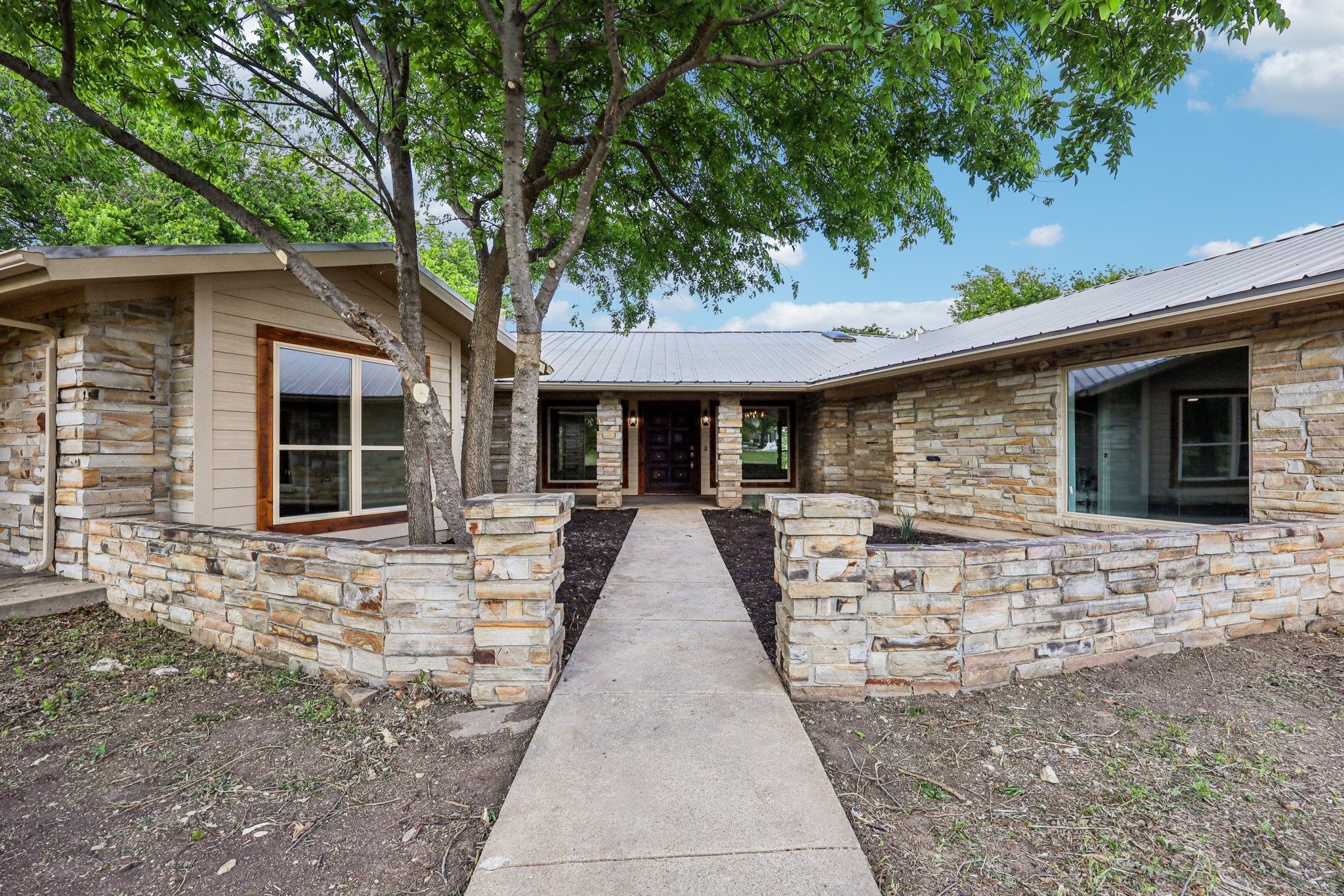Property photo 04 of 9600 Park Fort, Worth, TX 76179 | MLS #21236354