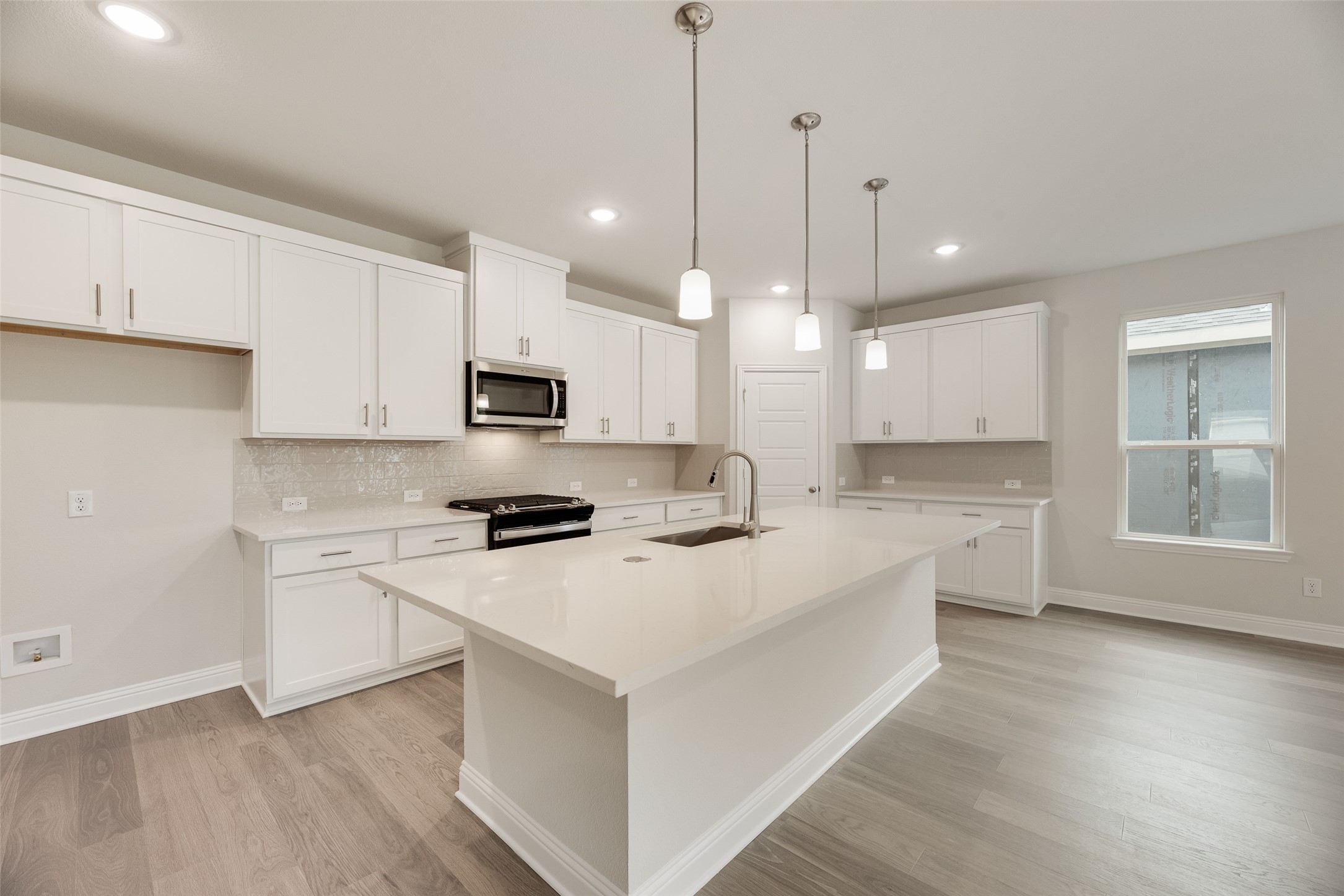 1025 Canoe Way, Crowley, TX, 76036