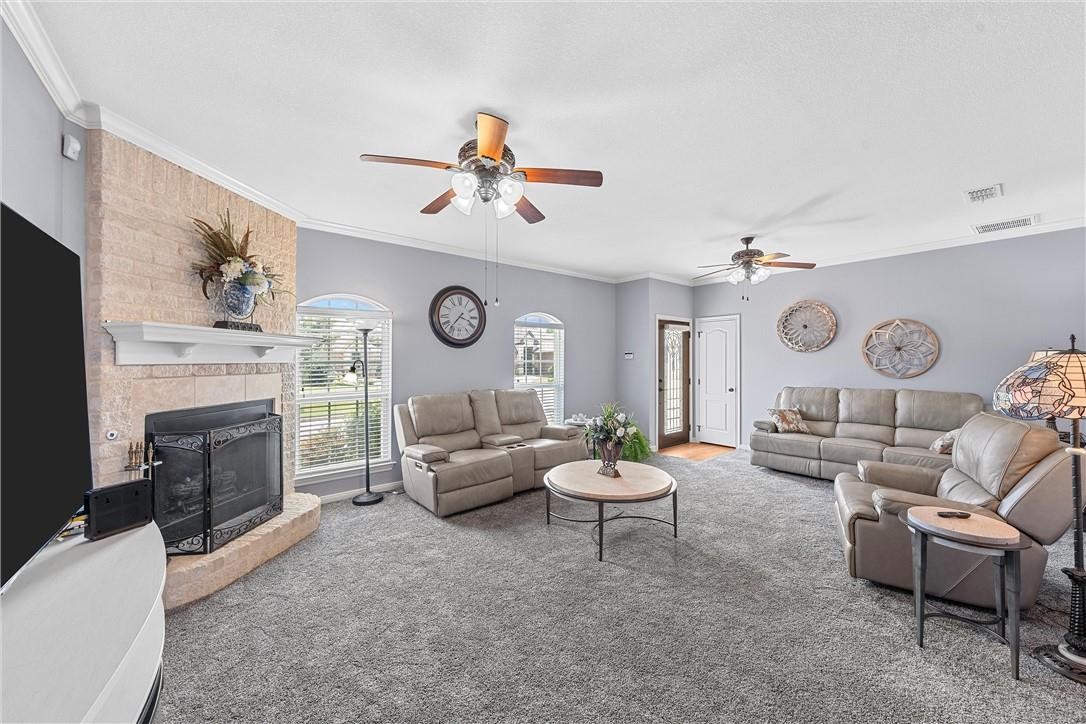 32 North Shore Circle, Waco, TX, 76708