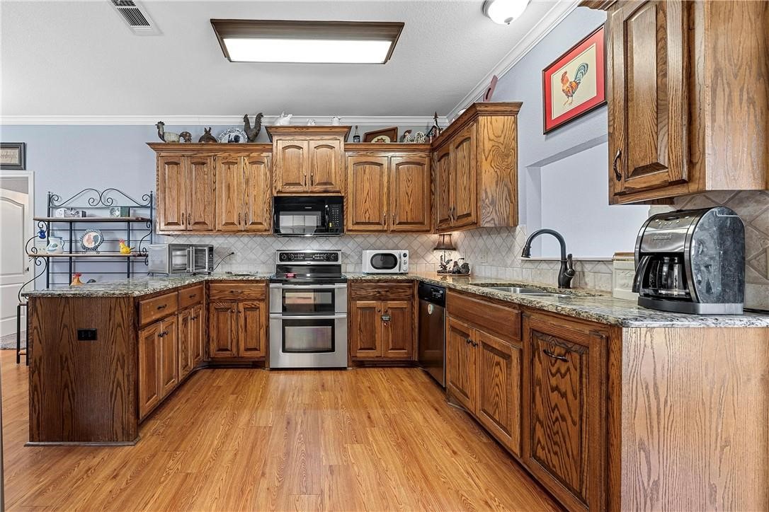 32 North Shore Circle, Waco, TX, 76708