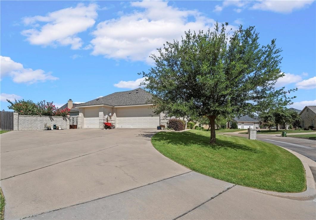 32 North Shore Circle, Waco, TX, 76708