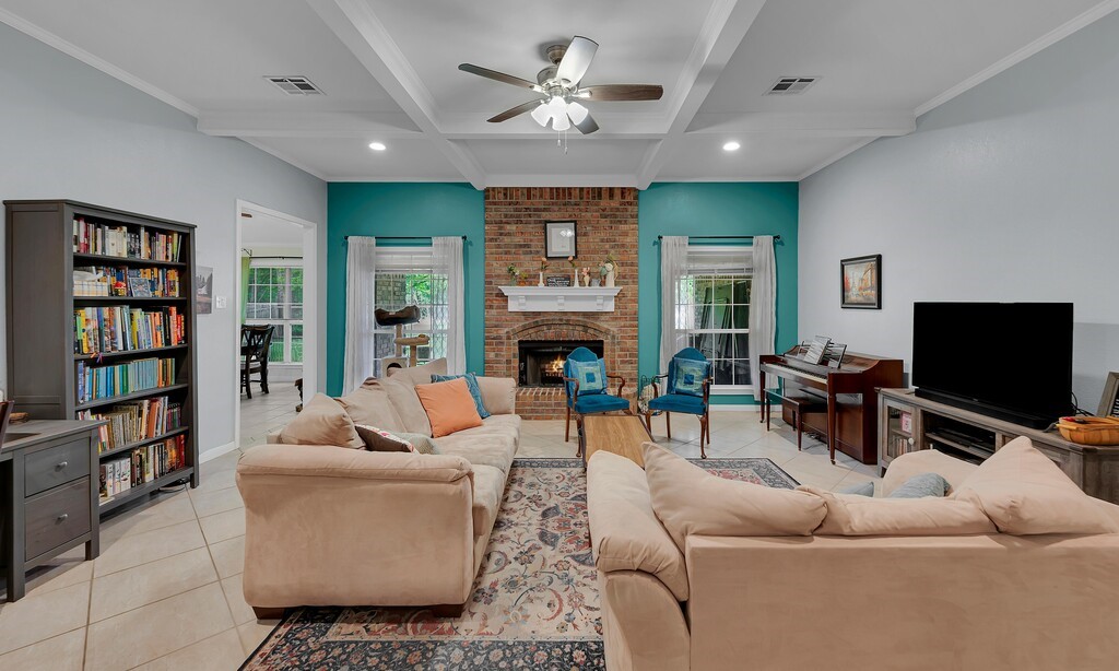 1060 Cheyenne Trail, Hewitt, TX, 76643