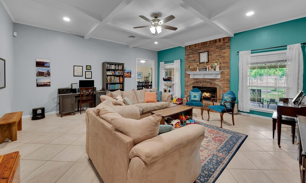 1060 Cheyenne Trail, Hewitt, TX, 76643