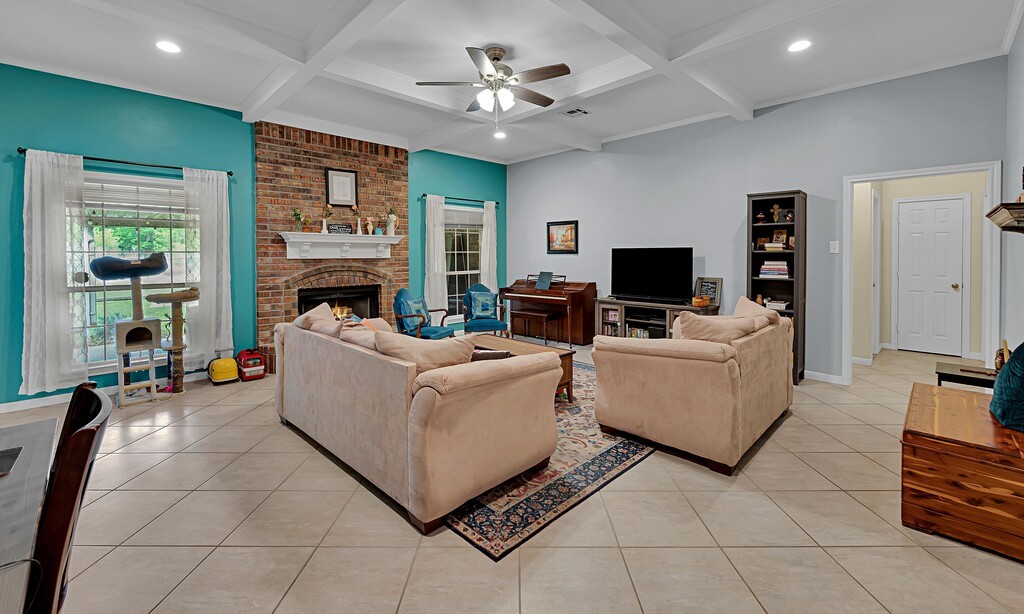 1060 Cheyenne Trail, Hewitt, TX, 76643