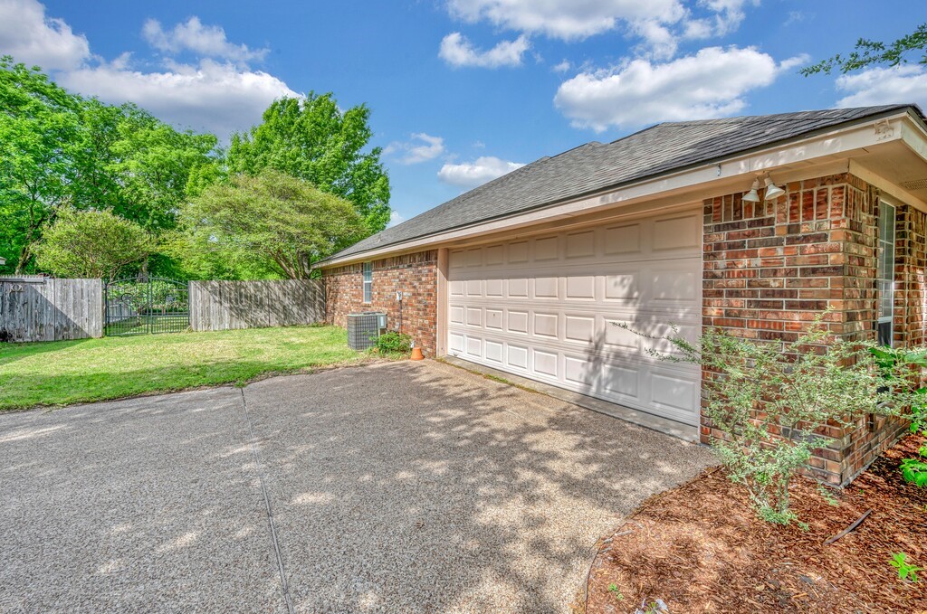 1060 Cheyenne Trail, Hewitt, TX, 76643