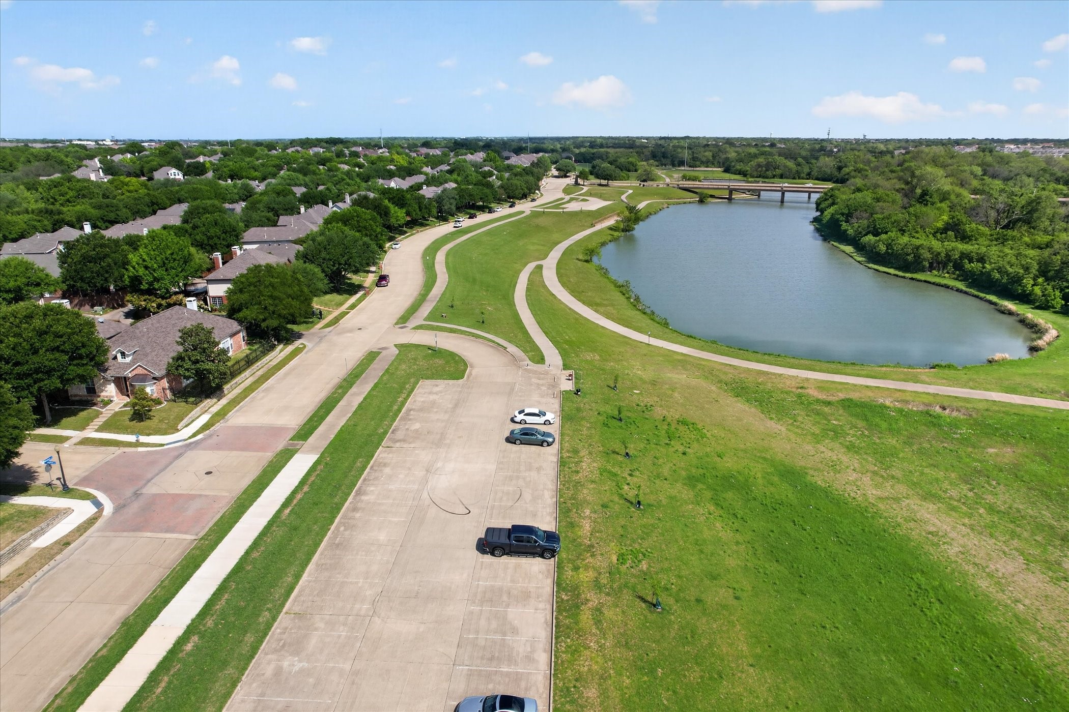 Property photo 04 of 3500 Christopher Lane, Richardson, TX 75082 | MLS #21236598
