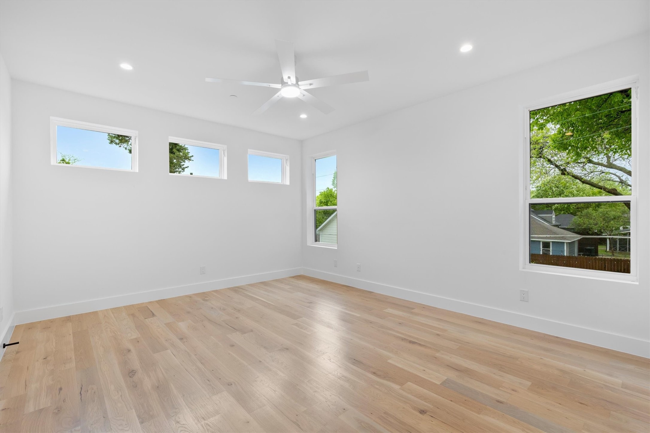 9434 Biscayne Boulevard, Dallas, TX, 75218