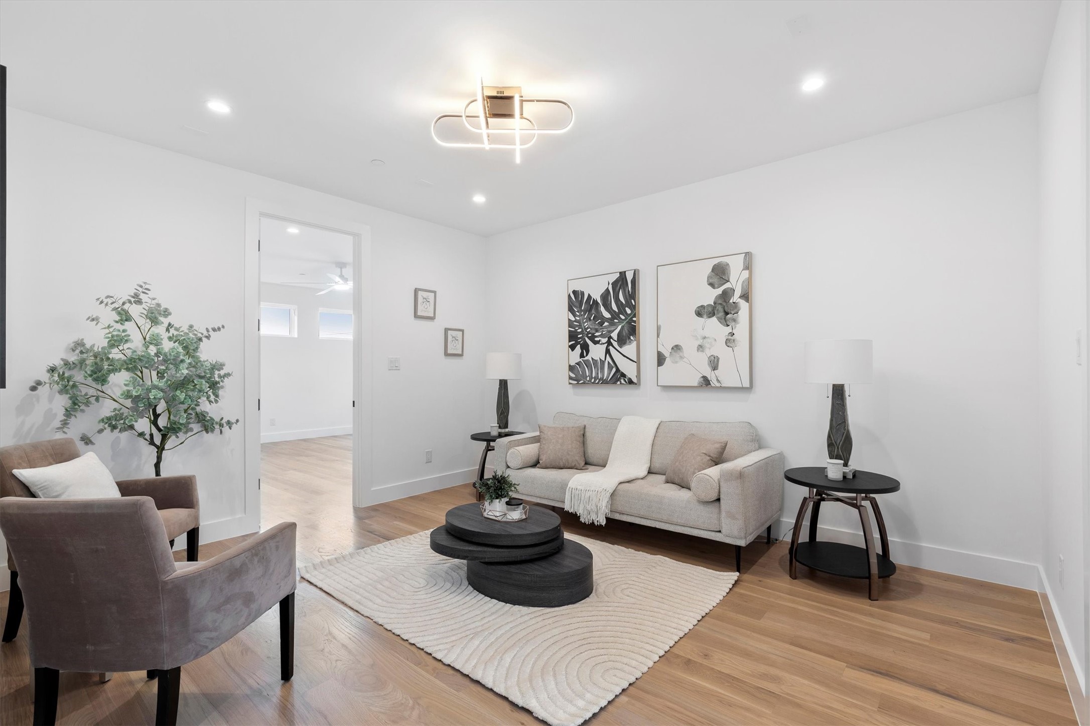 9434 Biscayne Boulevard, Dallas, TX, 75218