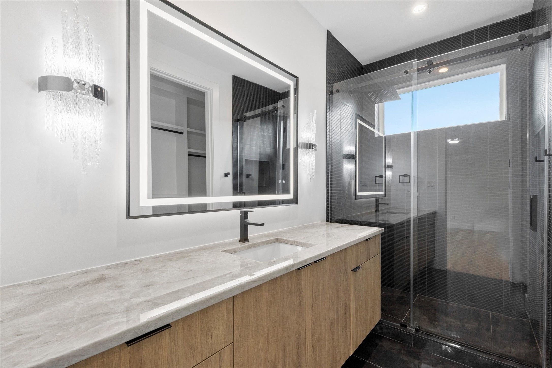 9434 Biscayne Boulevard, Dallas, TX, 75218