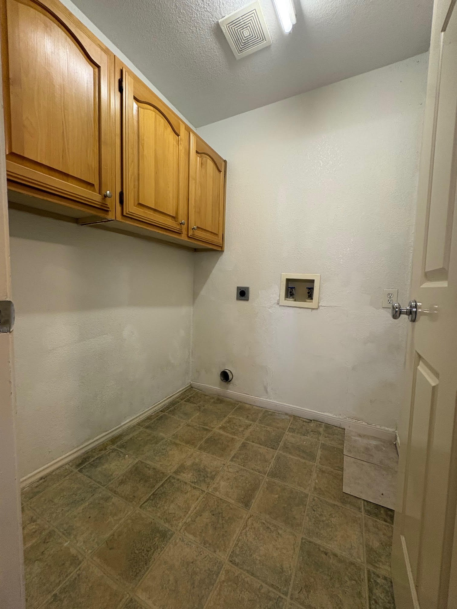 320 W Williams Street, Cedar Hill, TX, 75104