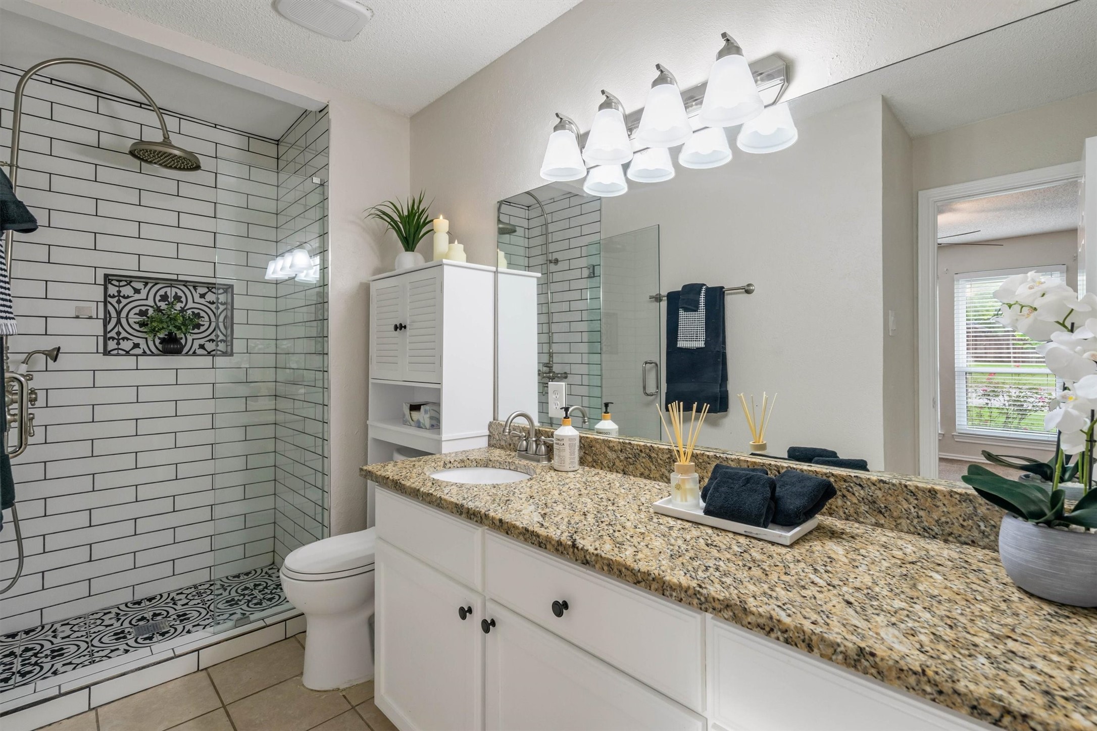 445 Parkridge Boulevard, Burleson, TX, 76028