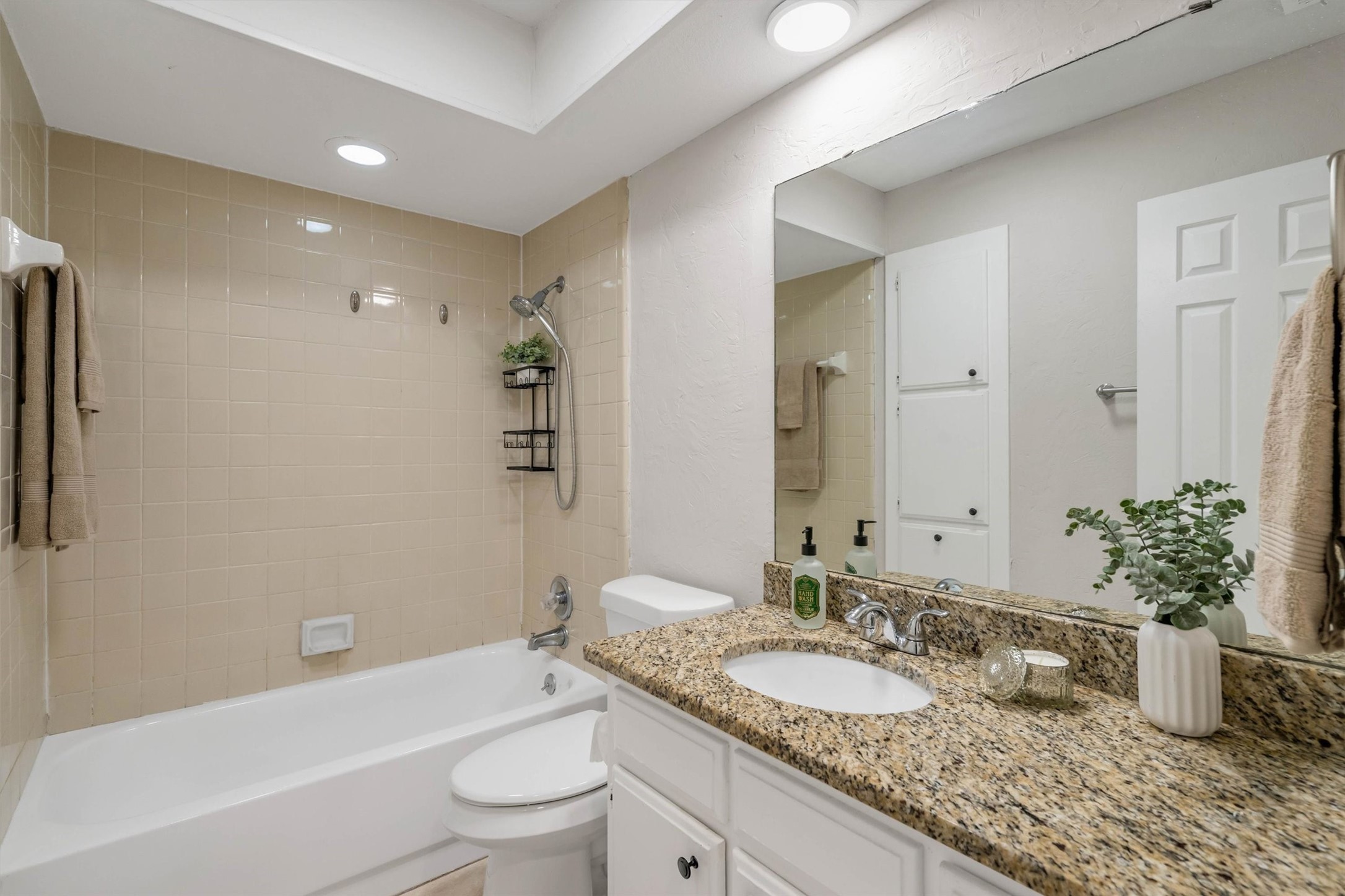 445 Parkridge Boulevard, Burleson, TX, 76028