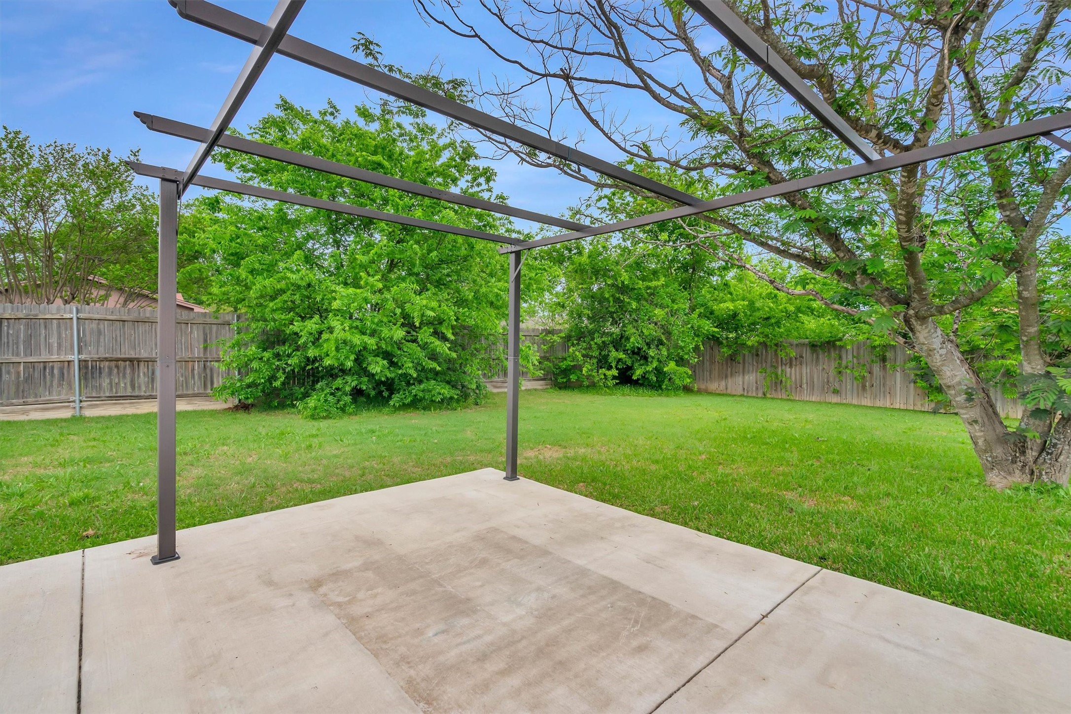 445 Parkridge Boulevard, Burleson, TX, 76028