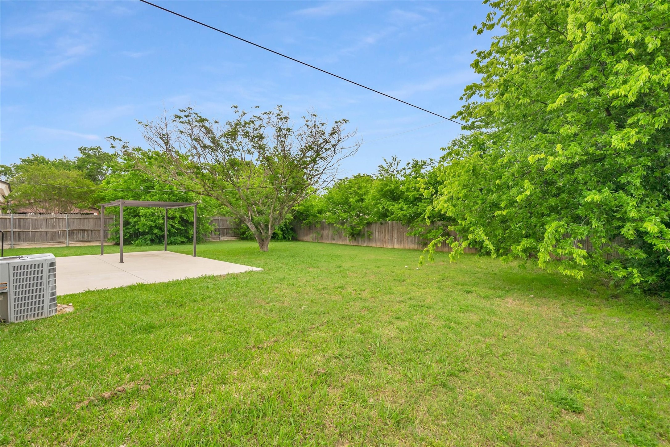 445 Parkridge Boulevard, Burleson, TX, 76028