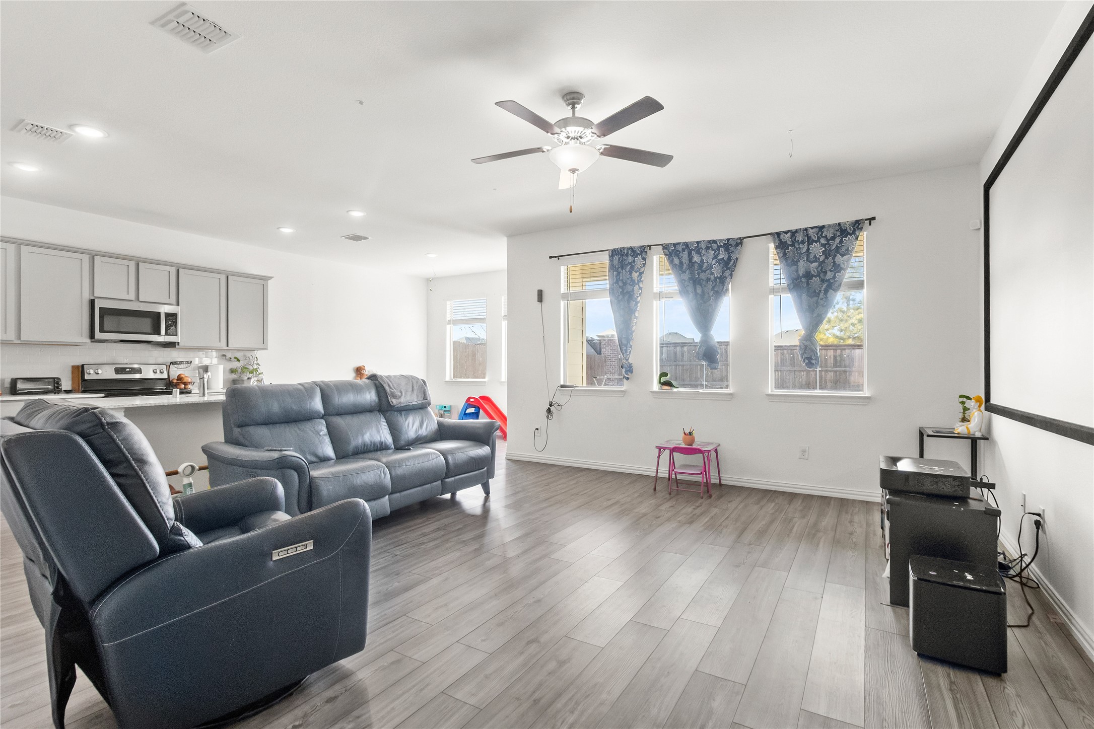 3505 Riverside Drive, Aubrey, TX, 76227