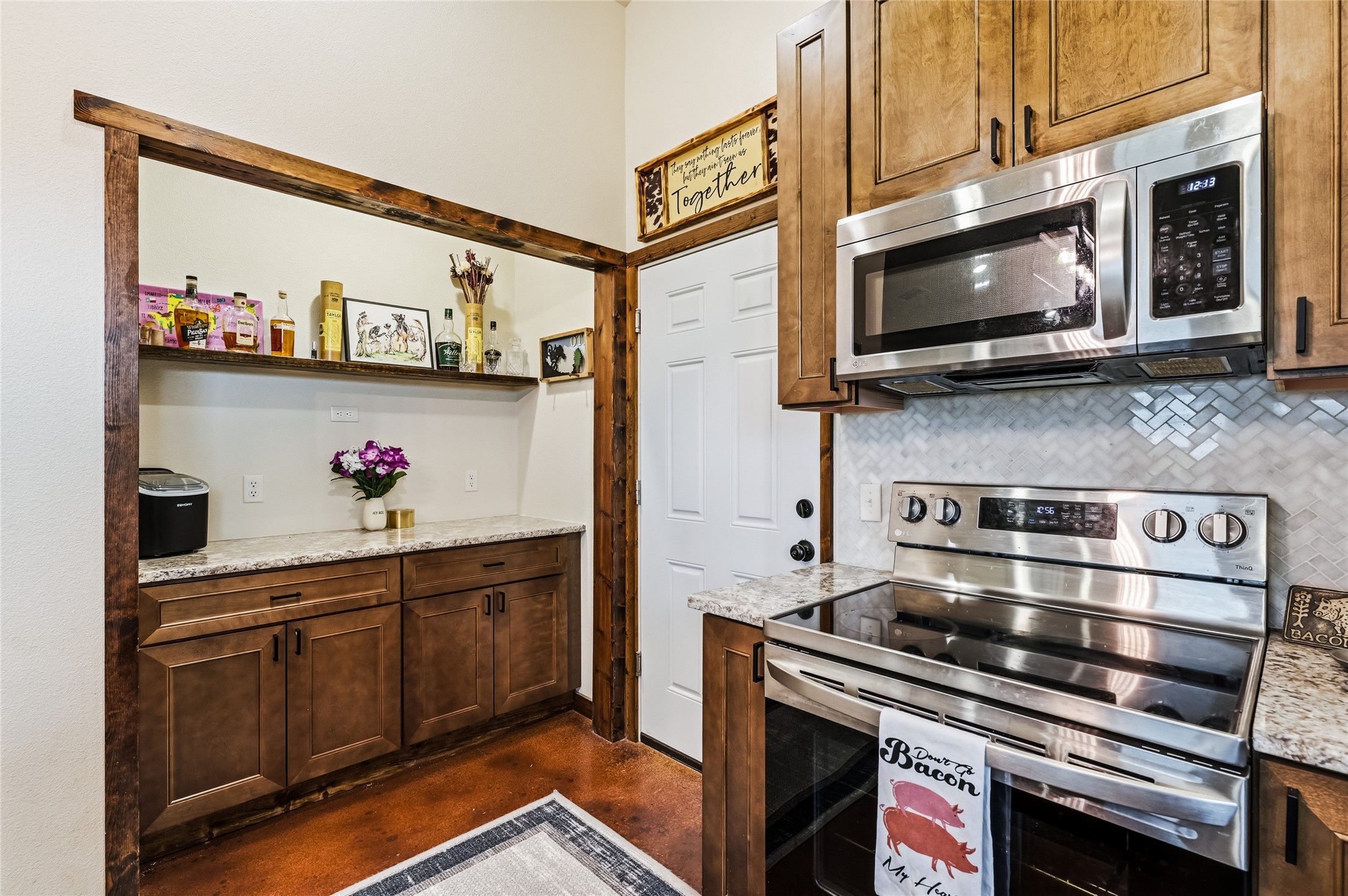 435 County Road 4875, Celeste, TX, 75423