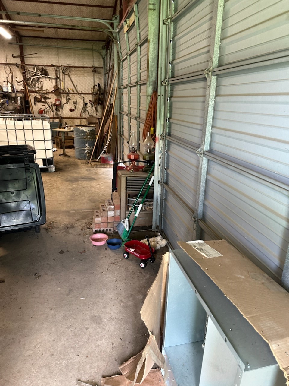 8208 Pearl, Lillian, TX, 76061