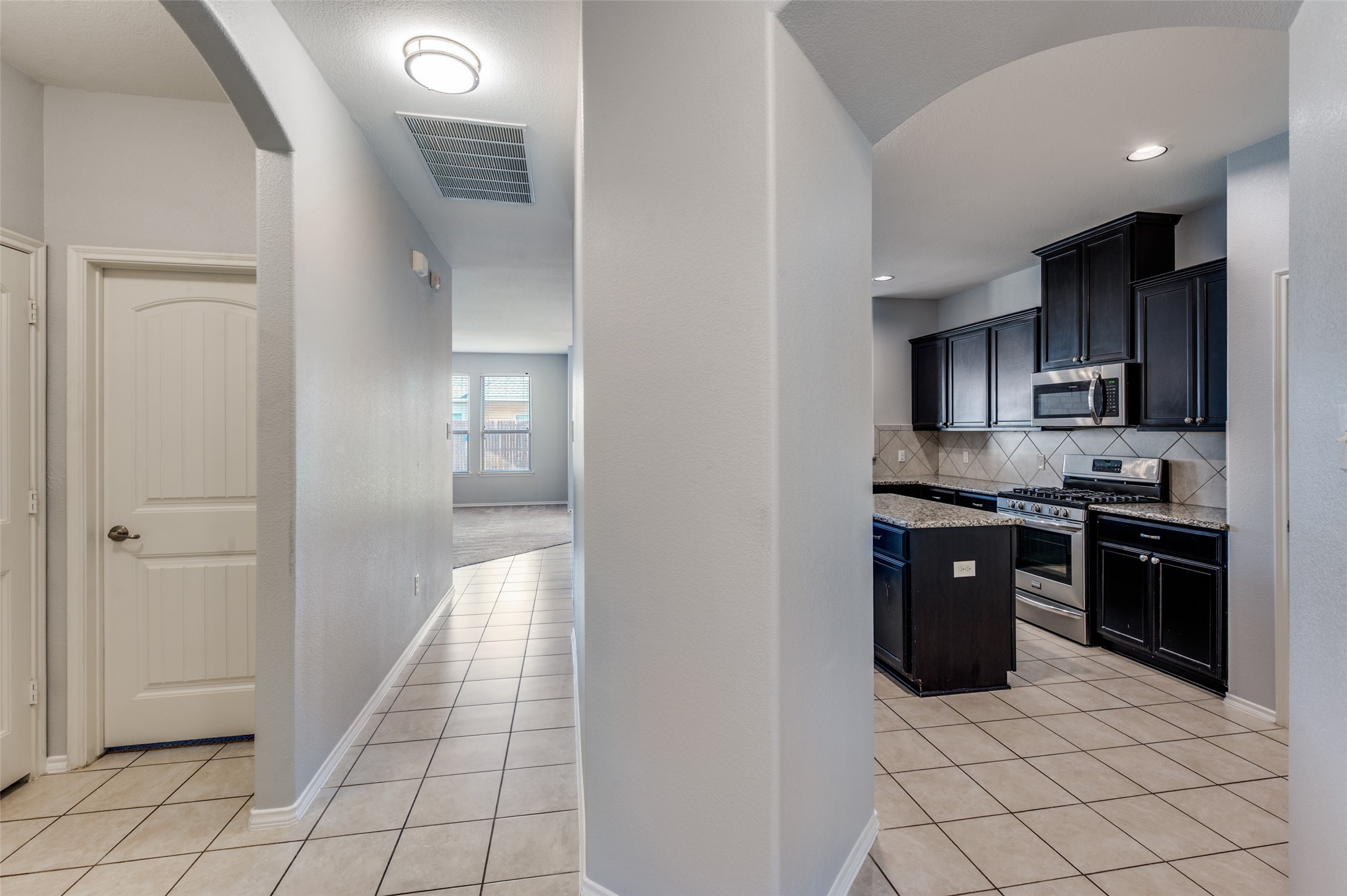 Property photo 04 of 1012 Lake Meadow Lane Little, Elm, TX 75068 | MLS #21237330
