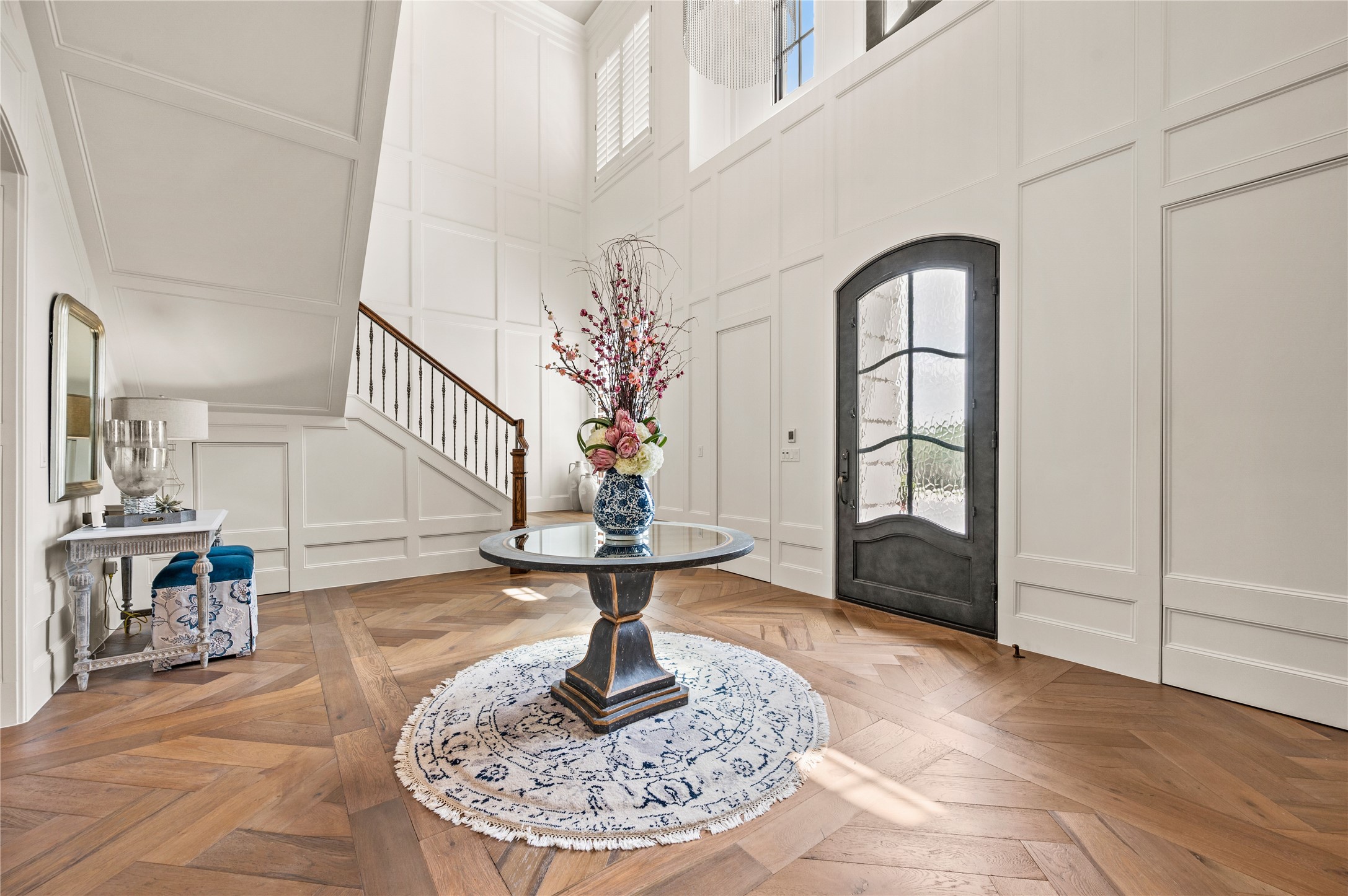 Property photo 04 of 1112 Lake Carillon Lane, Southlake, TX 76092 | MLS #21237369