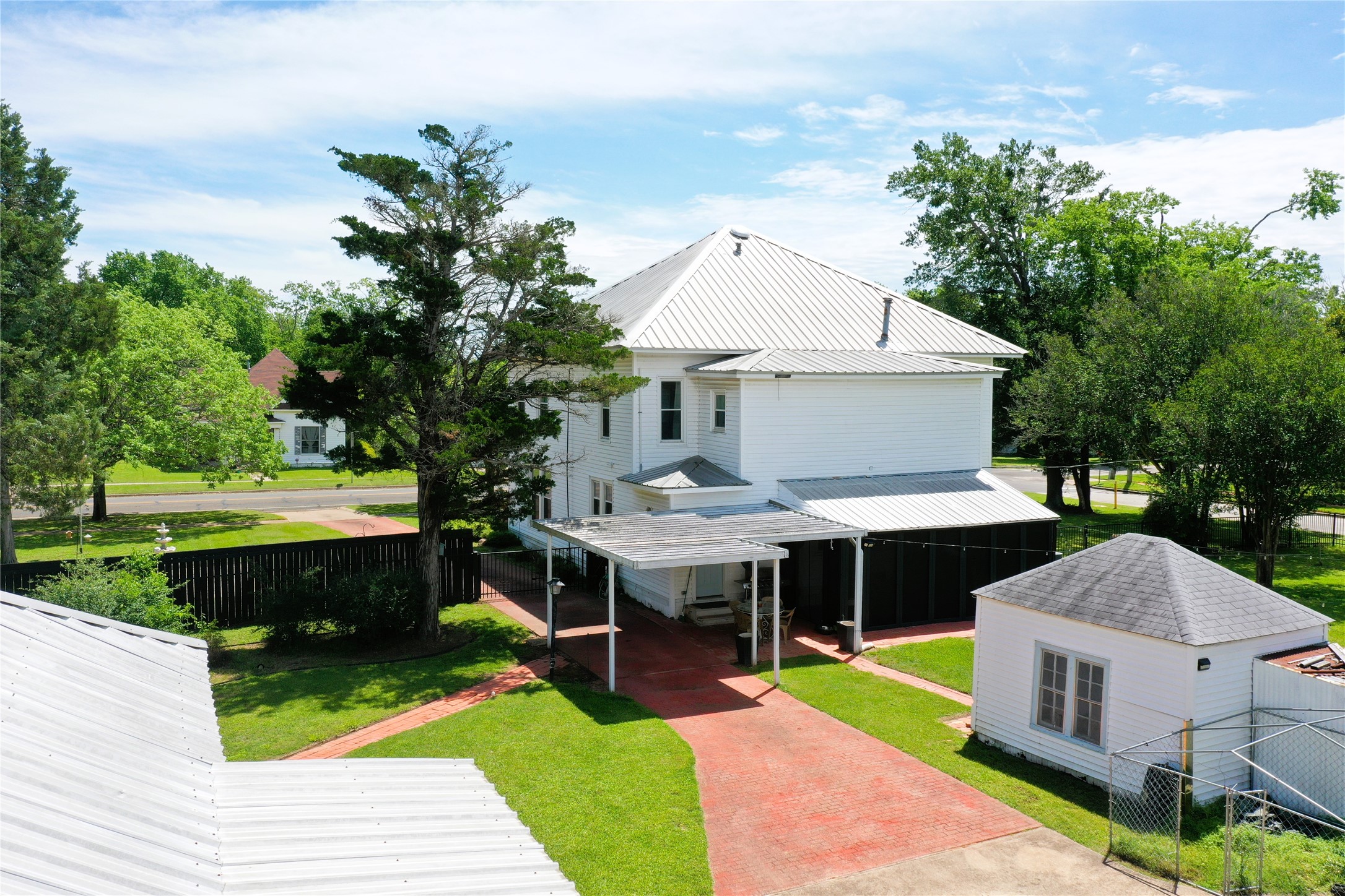 702 S 9th Avenue, Teague, TX, 75860