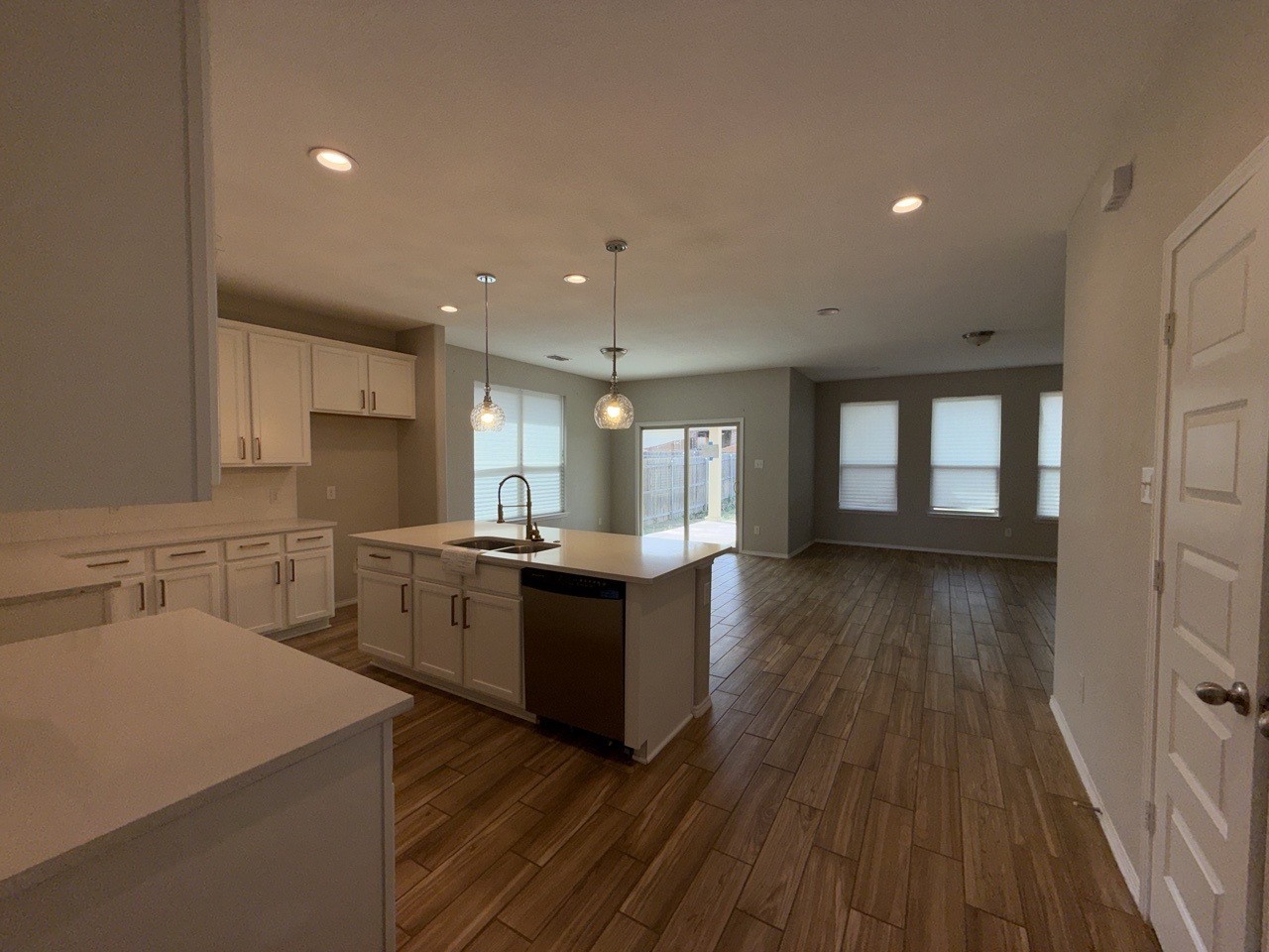 Property photo 02 of 4109 Kettlewood Court, Forney, TX 75126 | MLS #21237601
